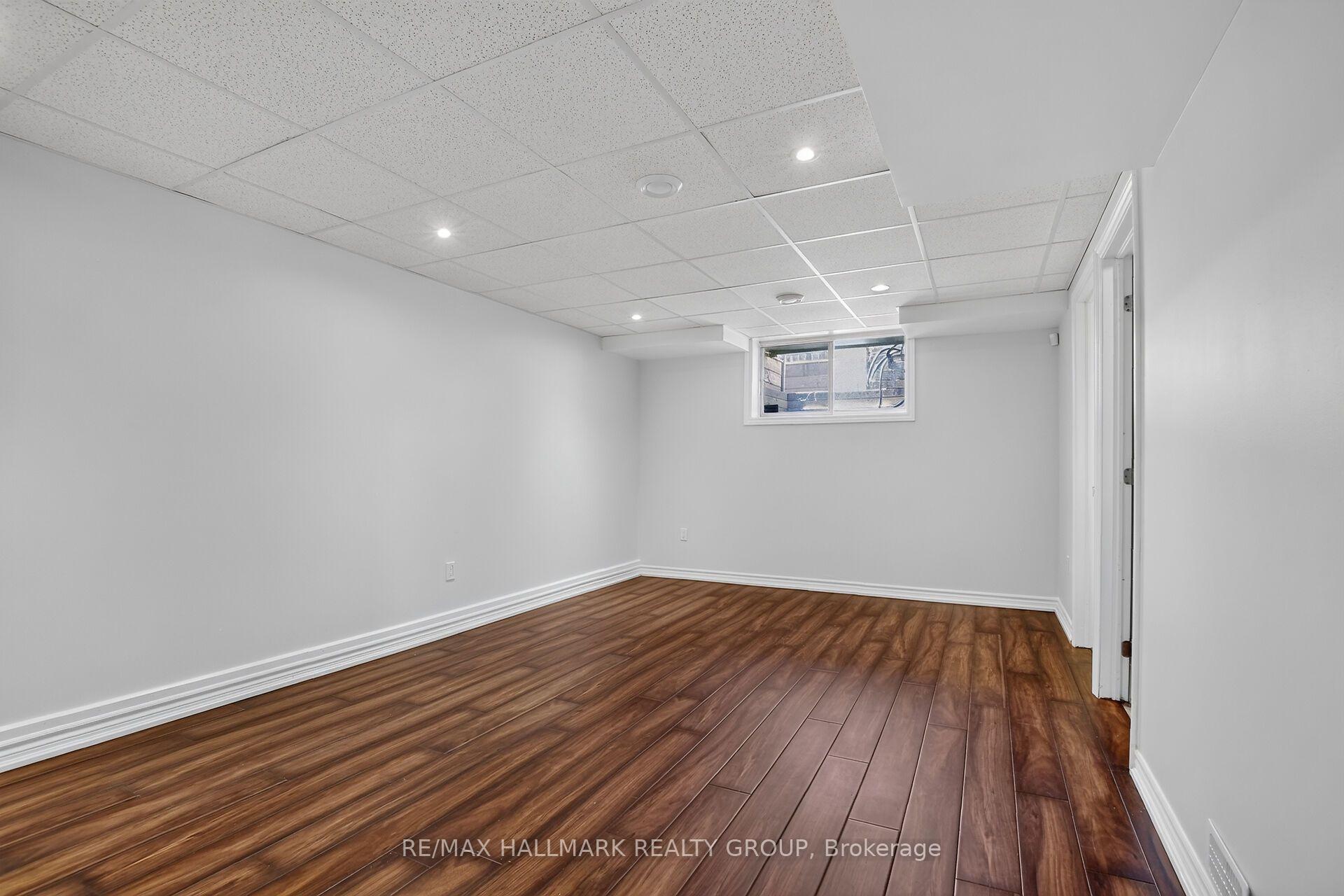 Photo 37 of 114 Dunforest Terrace, Ottawa, Barrhaven - Strandherd — HOMEH