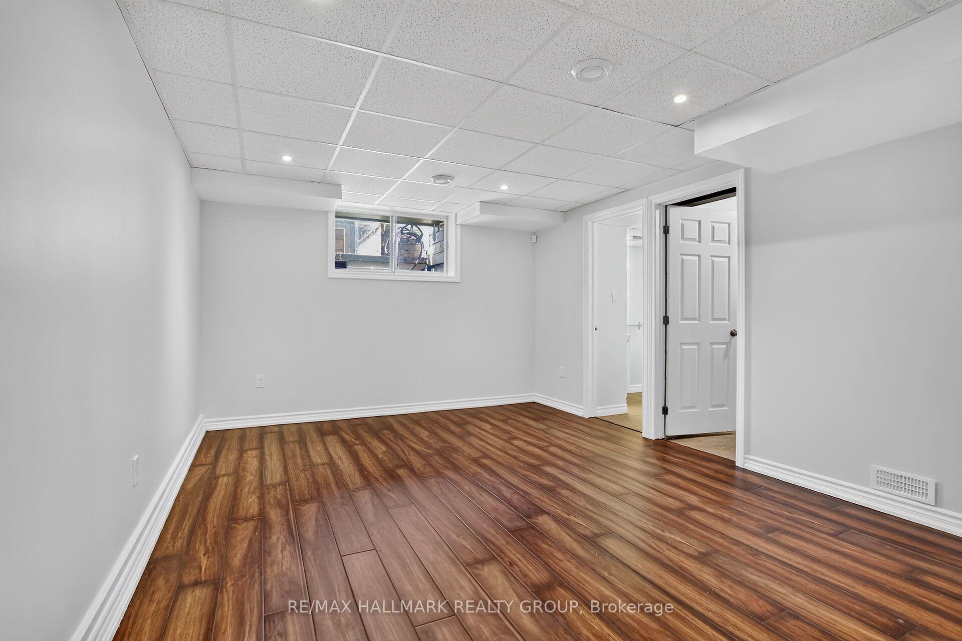 Photo 40 of 114 Dunforest Terrace, Ottawa, Barrhaven - Strandherd — HOMEH