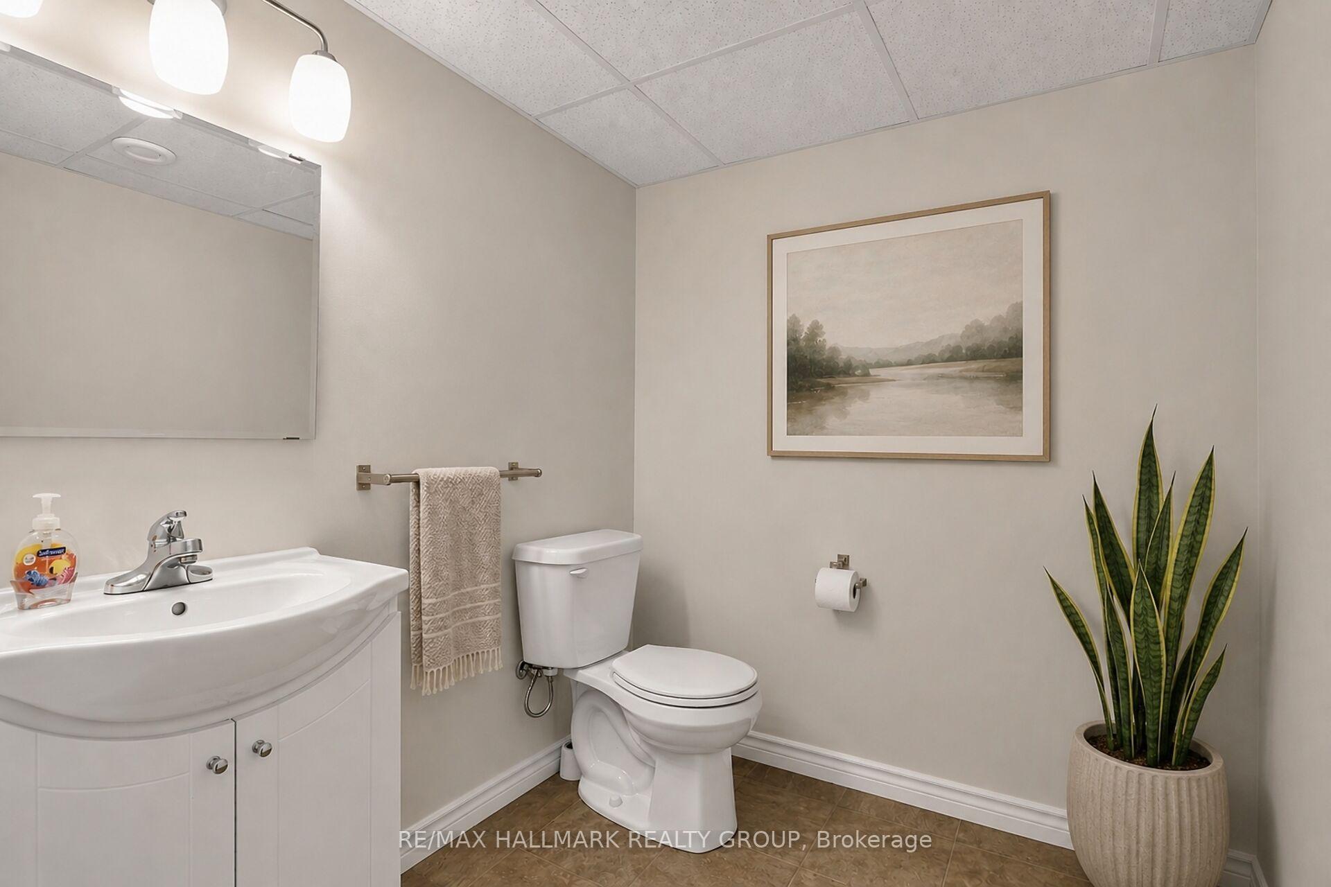 Photo 41 of 114 Dunforest Terrace, Ottawa, Barrhaven - Strandherd — HOMEH