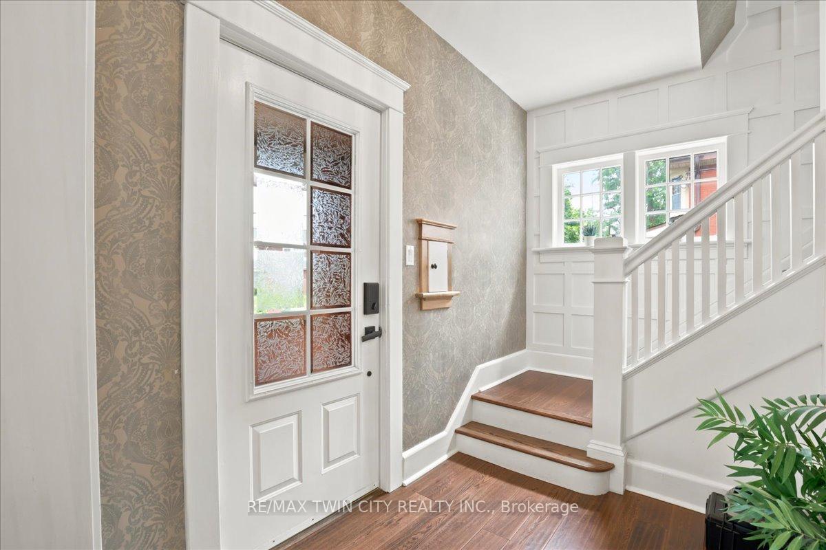 Photo 4 of 85 Albert Street, Waterloo, Beechwood/University — HOMEH