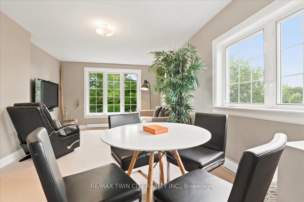 Photo 28 of 85 Albert Street, Waterloo, Beechwood/University — HOMEH