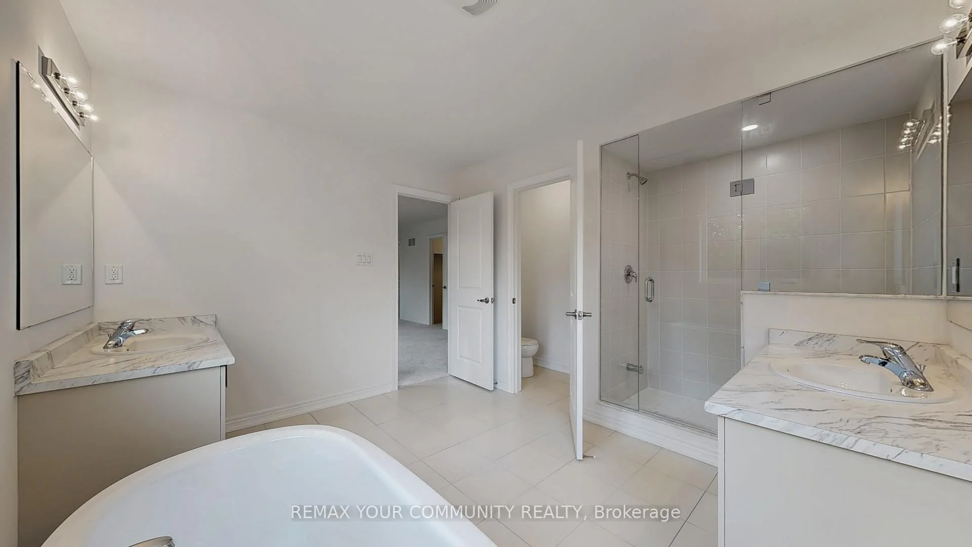 Photo 54 of 24 Baycroft Boulevard, Essa, Angus — HOMEH