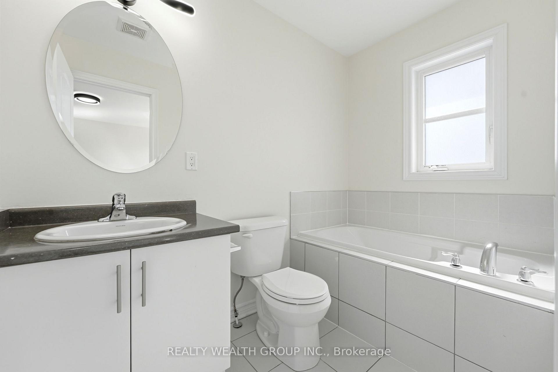 Photo 17 of 7 City Park Circle, Vaughan, West Woodbridge — HOMEH