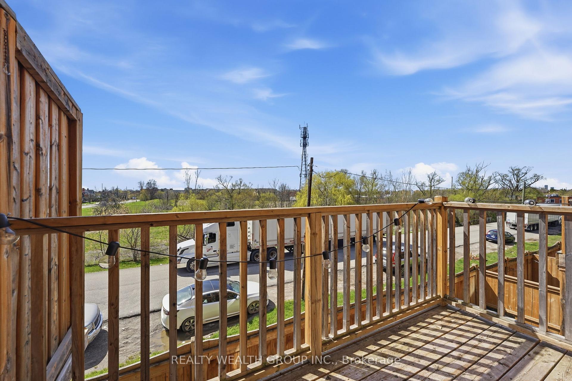 Photo 25 of 7 City Park Circle, Vaughan, West Woodbridge — HOMEH