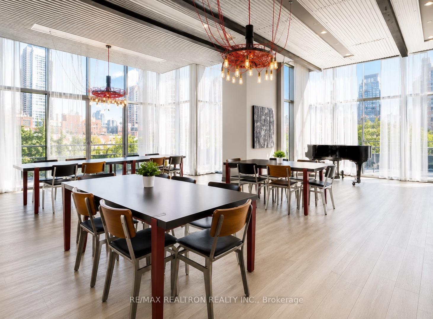 Photo 13 of Unit 2001, 5 St Joseph Street, Toronto, Bay Street Corridor — HOMEH