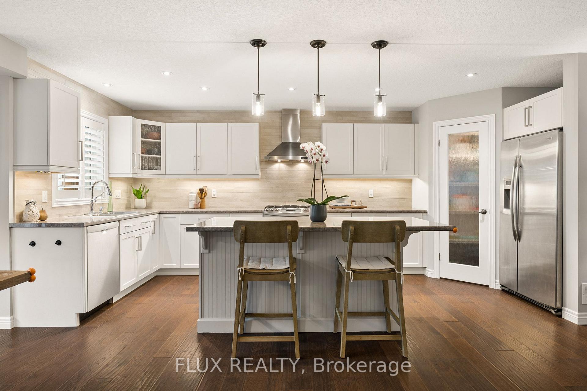 Photo 9 of 142 Maplecrest Drive, Woolwich, Breslau — HOMEH