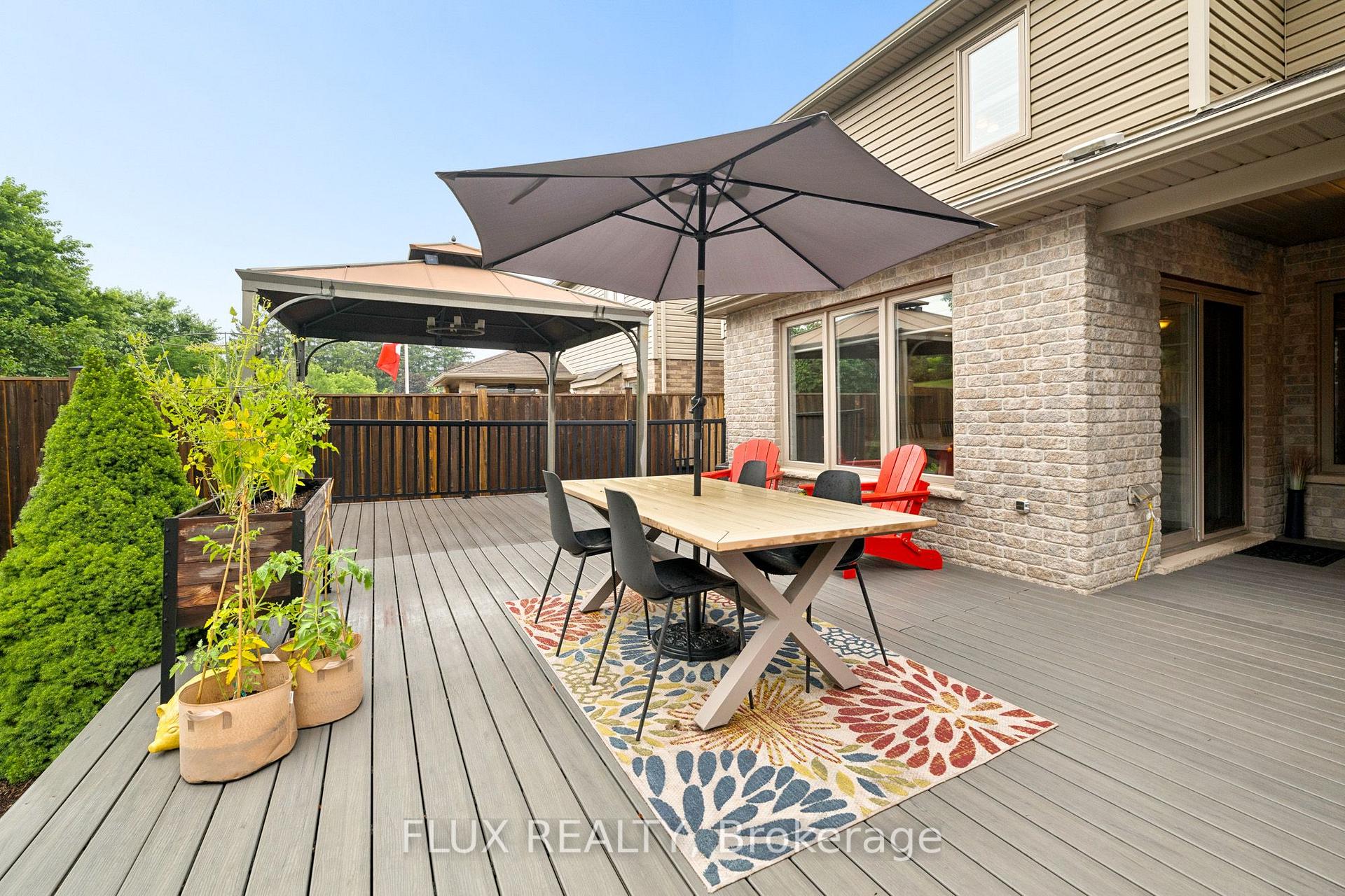 Photo 44 of 142 Maplecrest Drive, Woolwich, Breslau — HOMEH