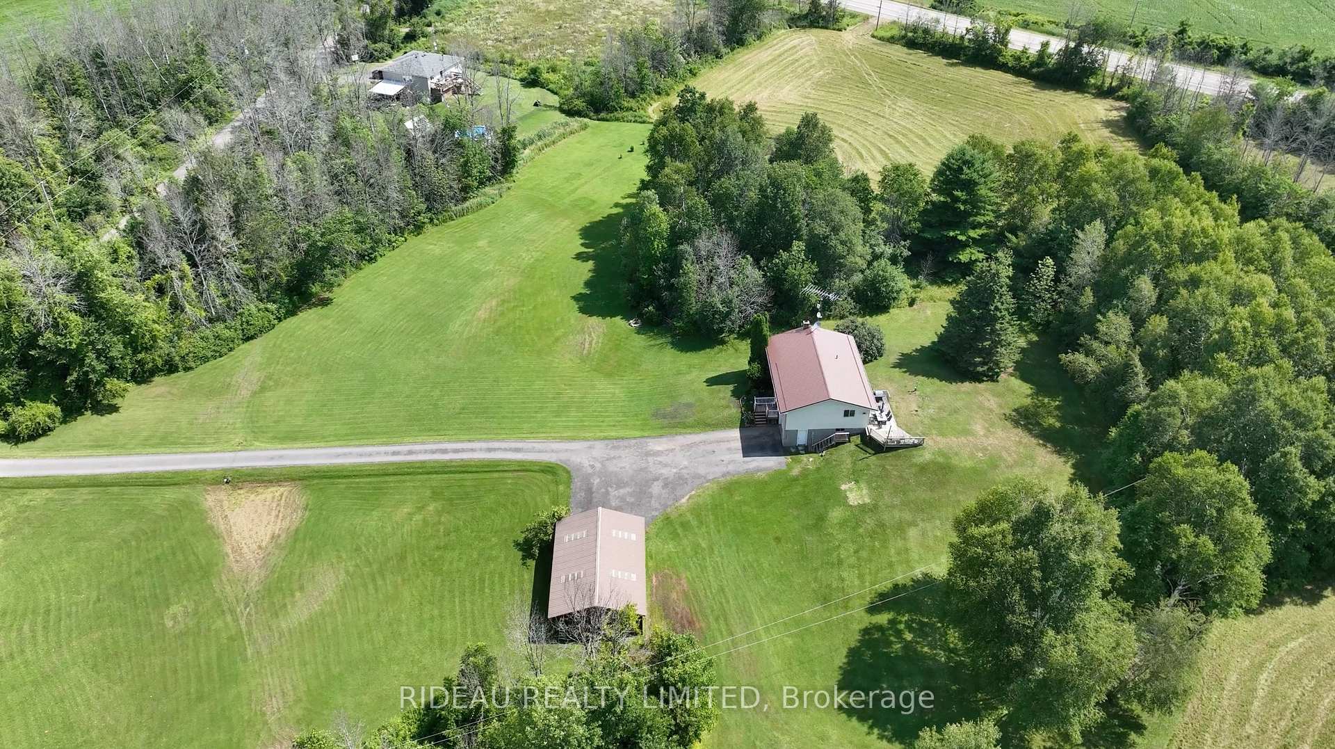 Photo 9 of 93 Mallens Road, Rideau Lakes, Rideau Lakes (South Crosby) Twp — HOMEH