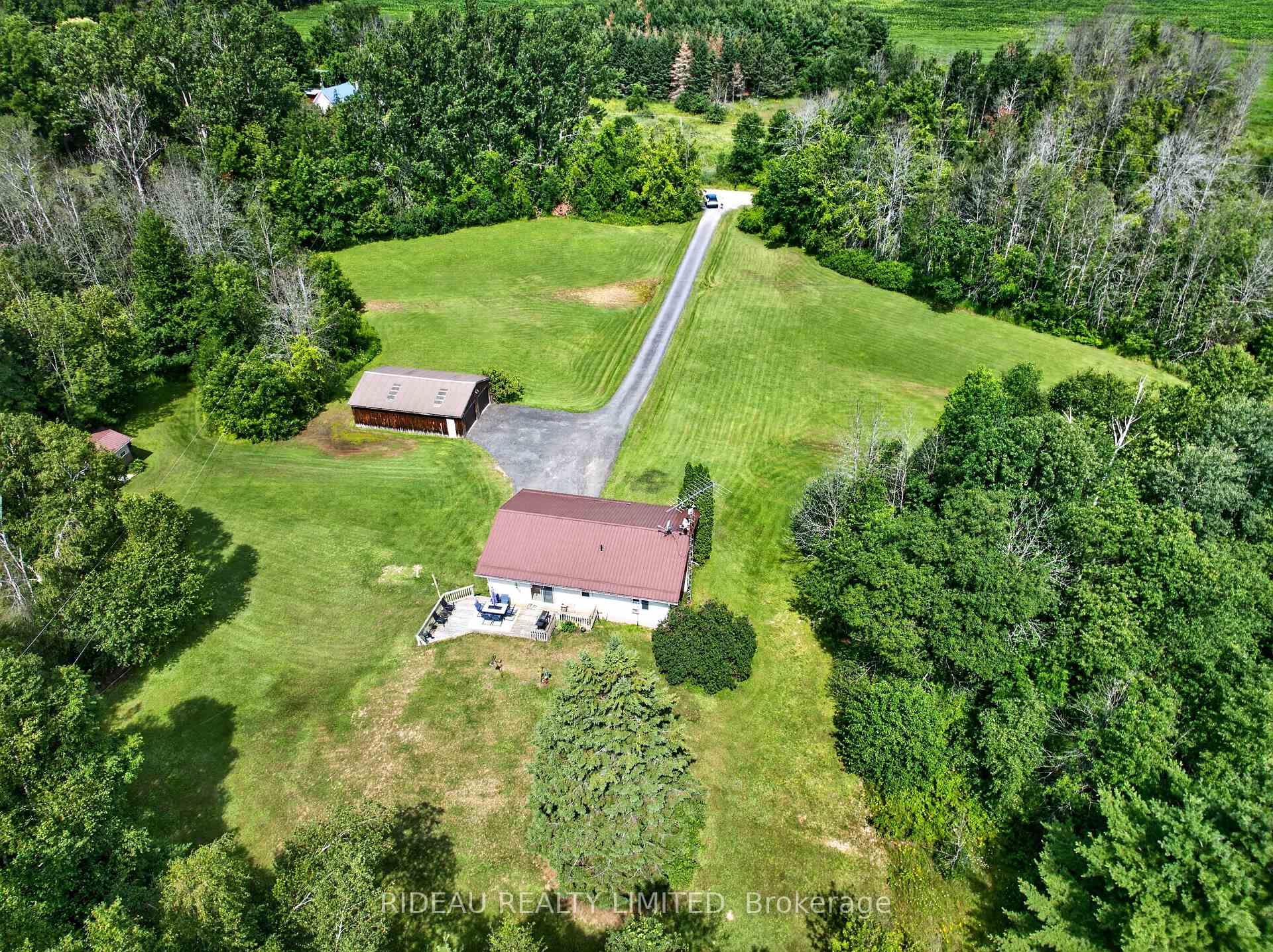 Photo 11 of 93 Mallens Road, Rideau Lakes, Rideau Lakes (South Crosby) Twp — HOMEH