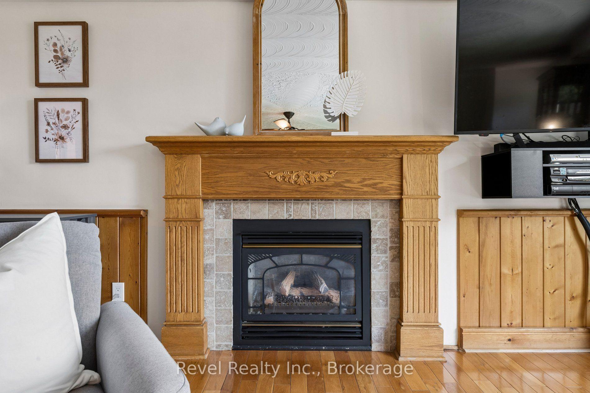 Photo 12 of 41 Lakeview Boulevard, Kawartha Lakes, Little Britain — HOMEH