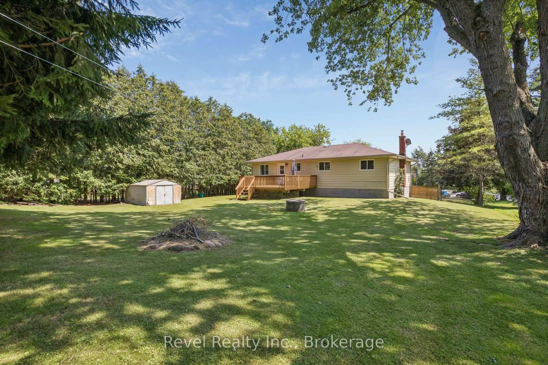 Photo 32 of 41 Lakeview Boulevard, Kawartha Lakes, Little Britain — HOMEH