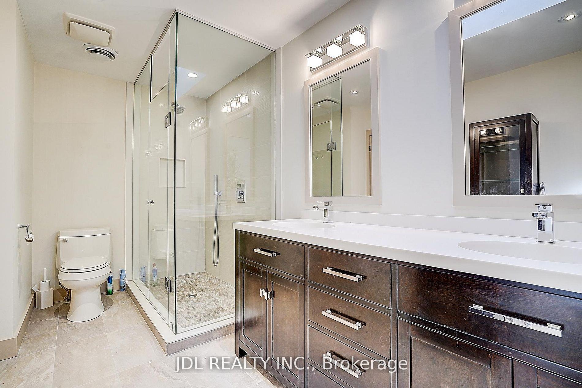 Photo 20 of 87 Munro Boulevard, North York, St. Andrew-Windfields — HOMEH