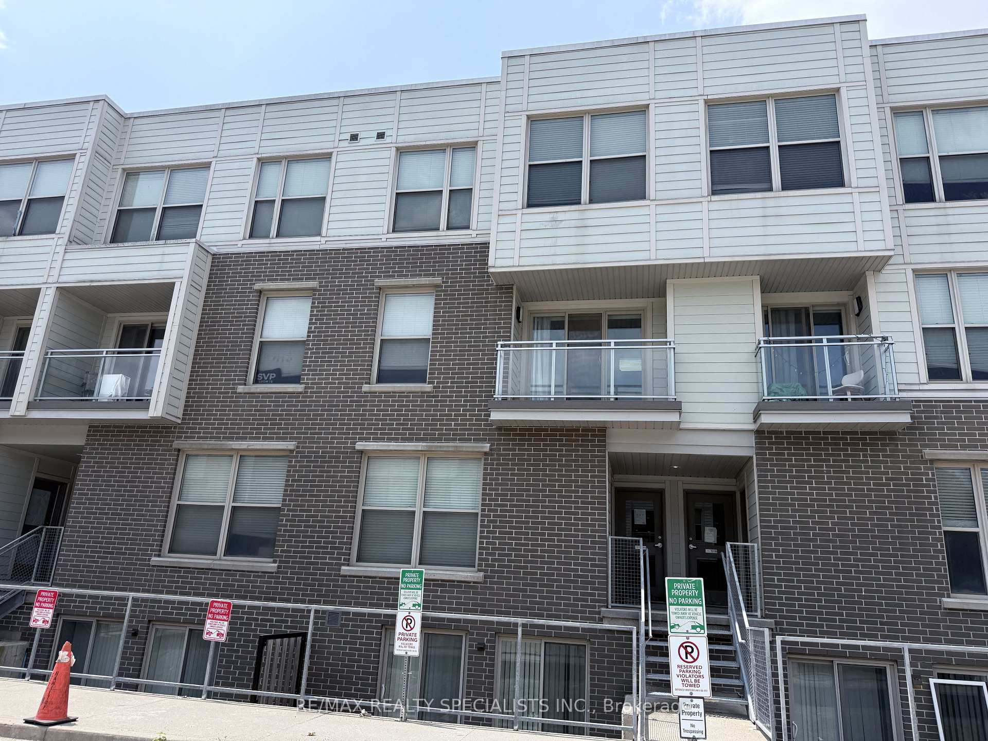 Photo 1 of Unit T210, 62 Balsam Street, Waterloo, Downtown Waterloo — HOMEH