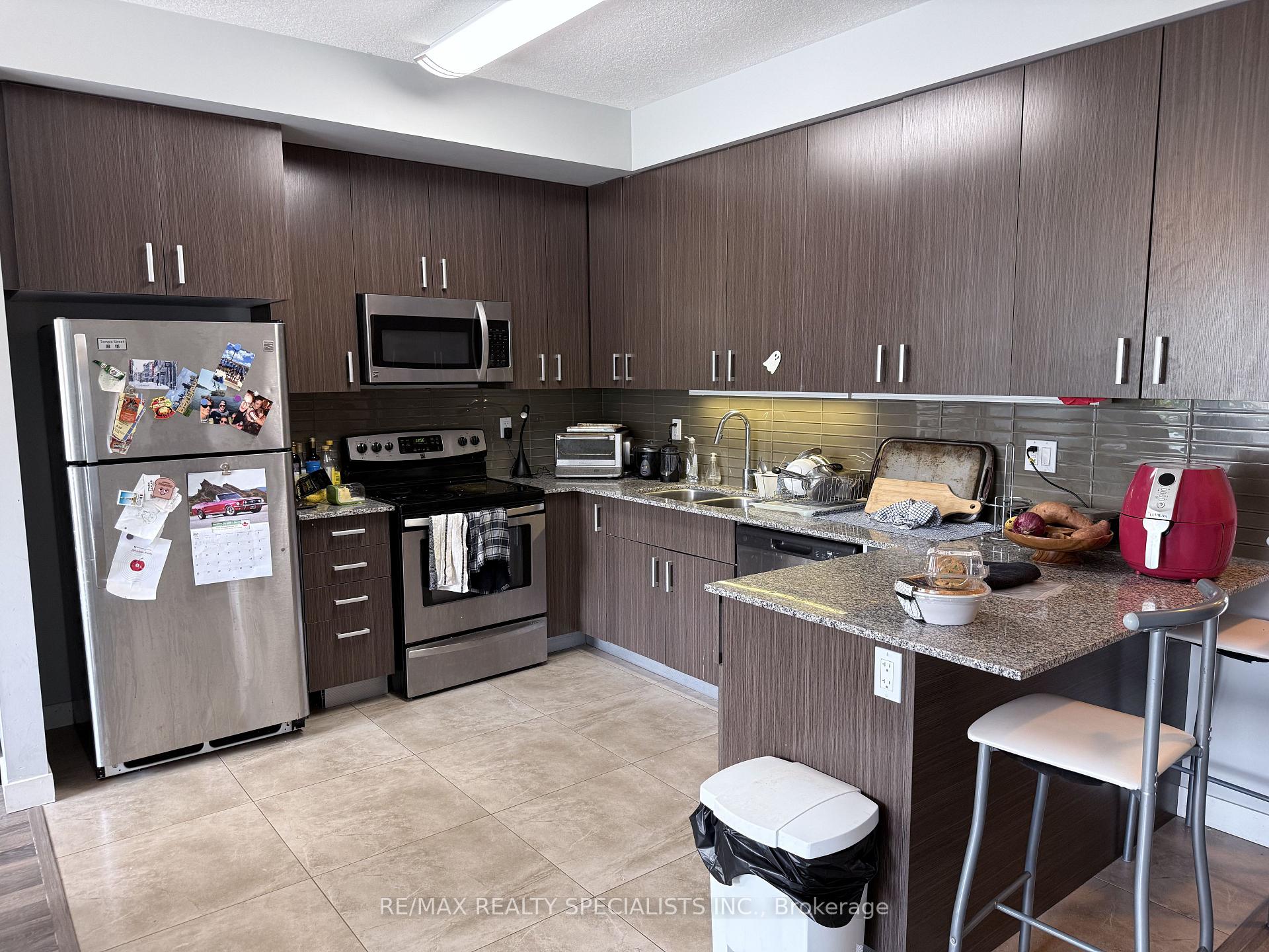 Photo 4 of Unit T210, 62 Balsam Street, Waterloo, Downtown Waterloo — HOMEH
