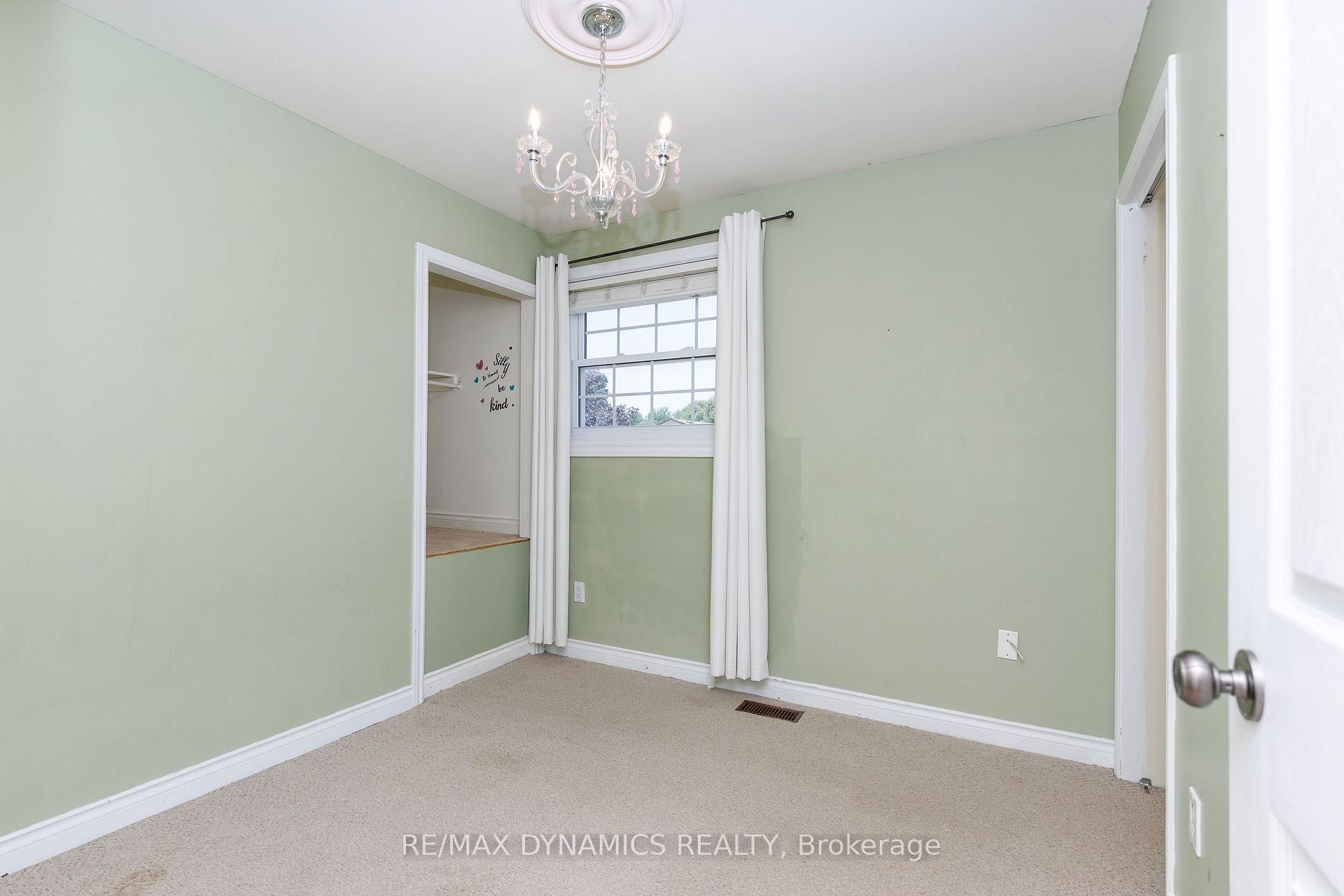 Photo 21 of 7362 Woodgate Street, Niagara Falls, Casey — HOMEH