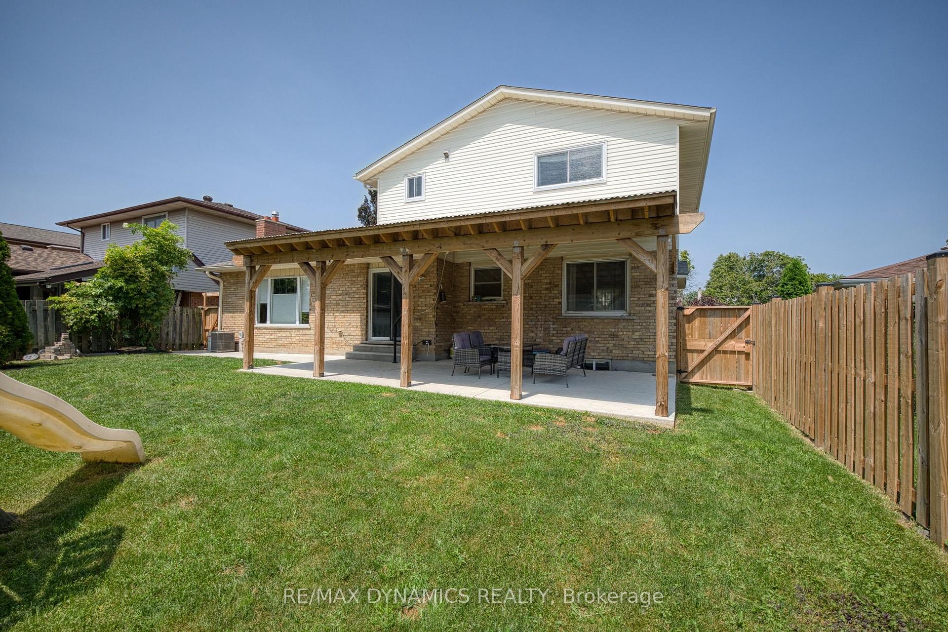 Photo 28 of 7362 Woodgate Street, Niagara Falls, Casey — HOMEH