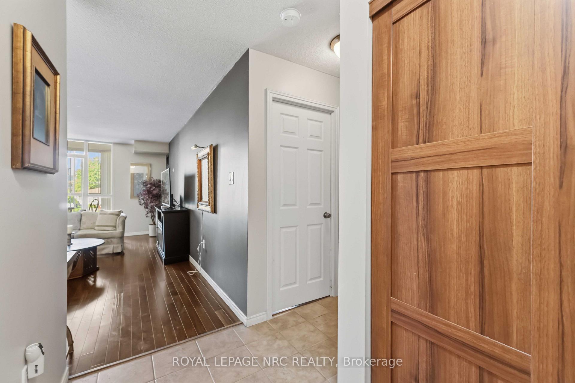 Photo 8 of Unit 210, 162 Martindale Road, St. Catharines, Grapeview — HOMEH