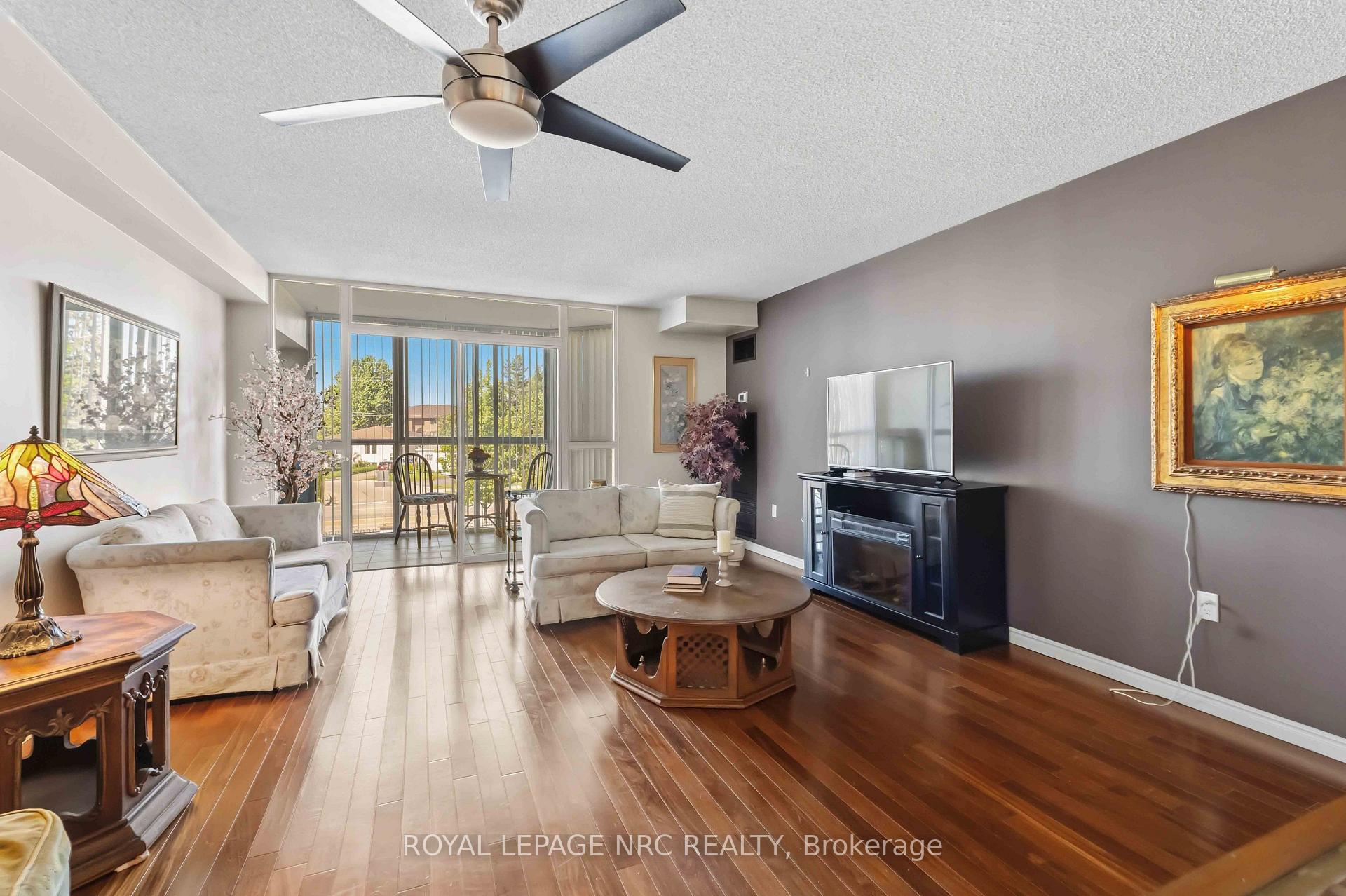 Photo 12 of Unit 210, 162 Martindale Road, St. Catharines, Grapeview — HOMEH