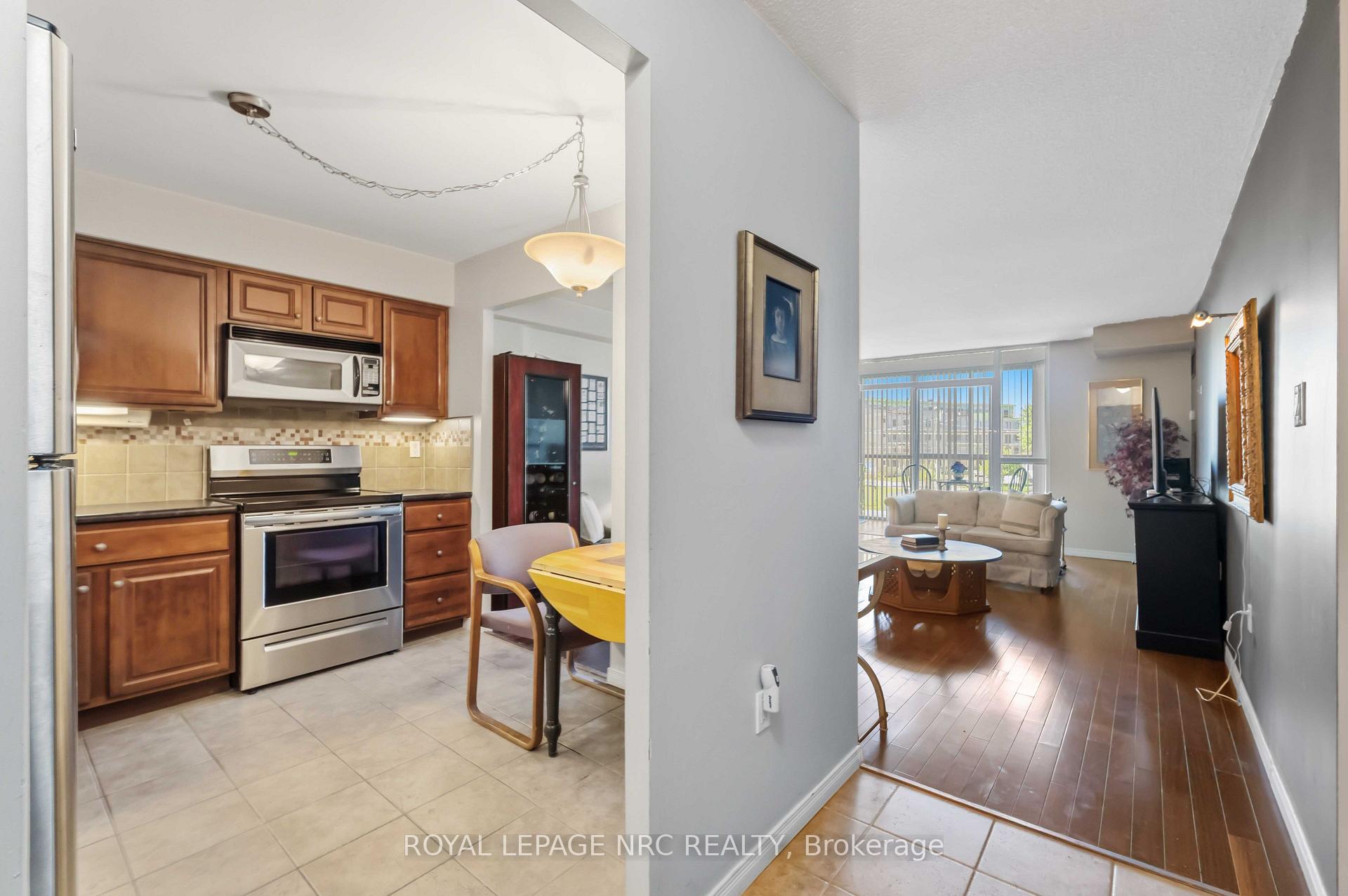 Photo 15 of Unit 210, 162 Martindale Road, St. Catharines, Grapeview — HOMEH