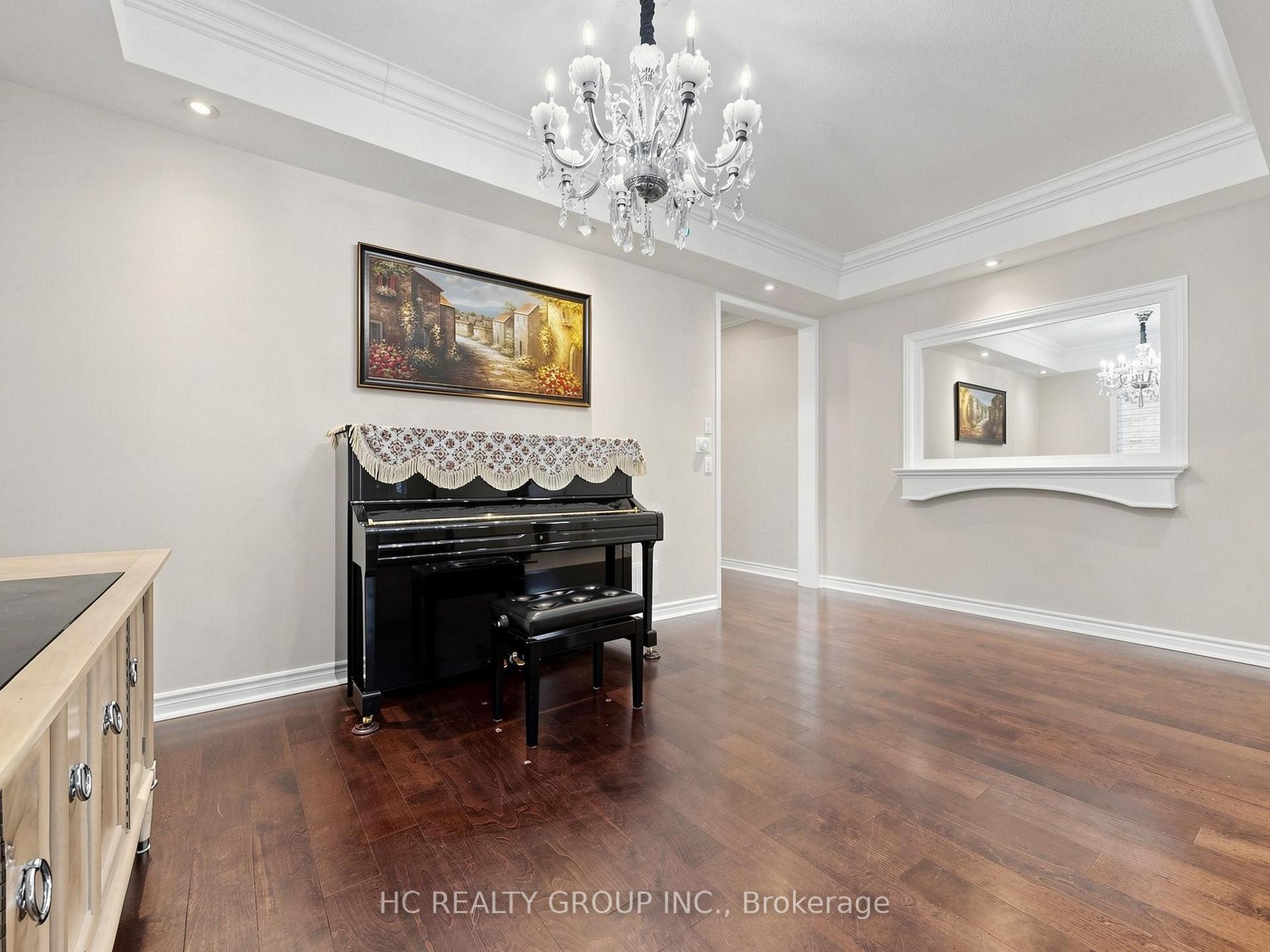 Photo 11 of 232 Stonebridge Drive, Markham, Berczy — HOMEH