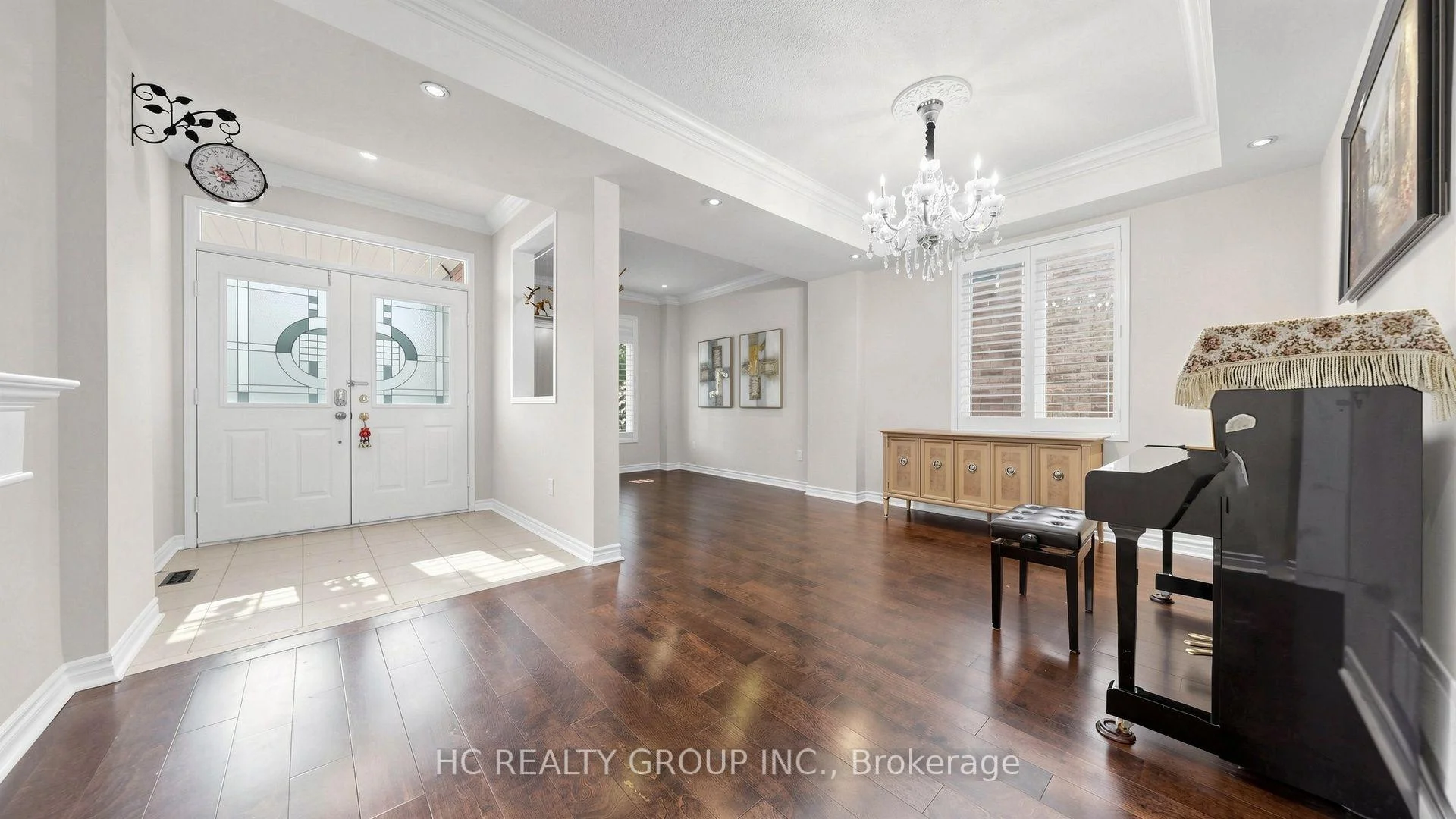 Photo 4 of 232 Stonebridge Drive, Markham, Berczy — HOMEH