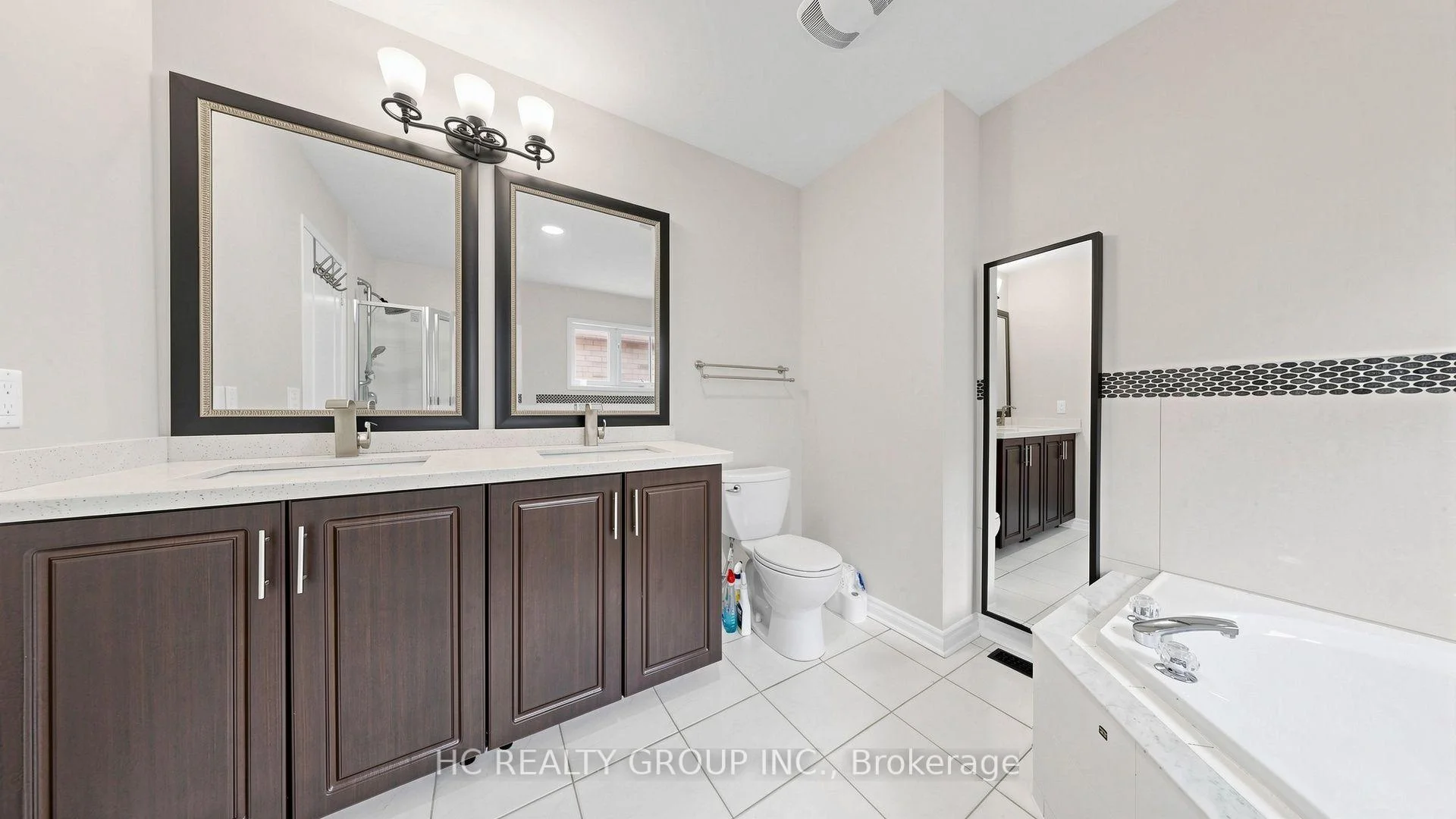 Photo 54 of 232 Stonebridge Drive, Markham, Berczy — HOMEH