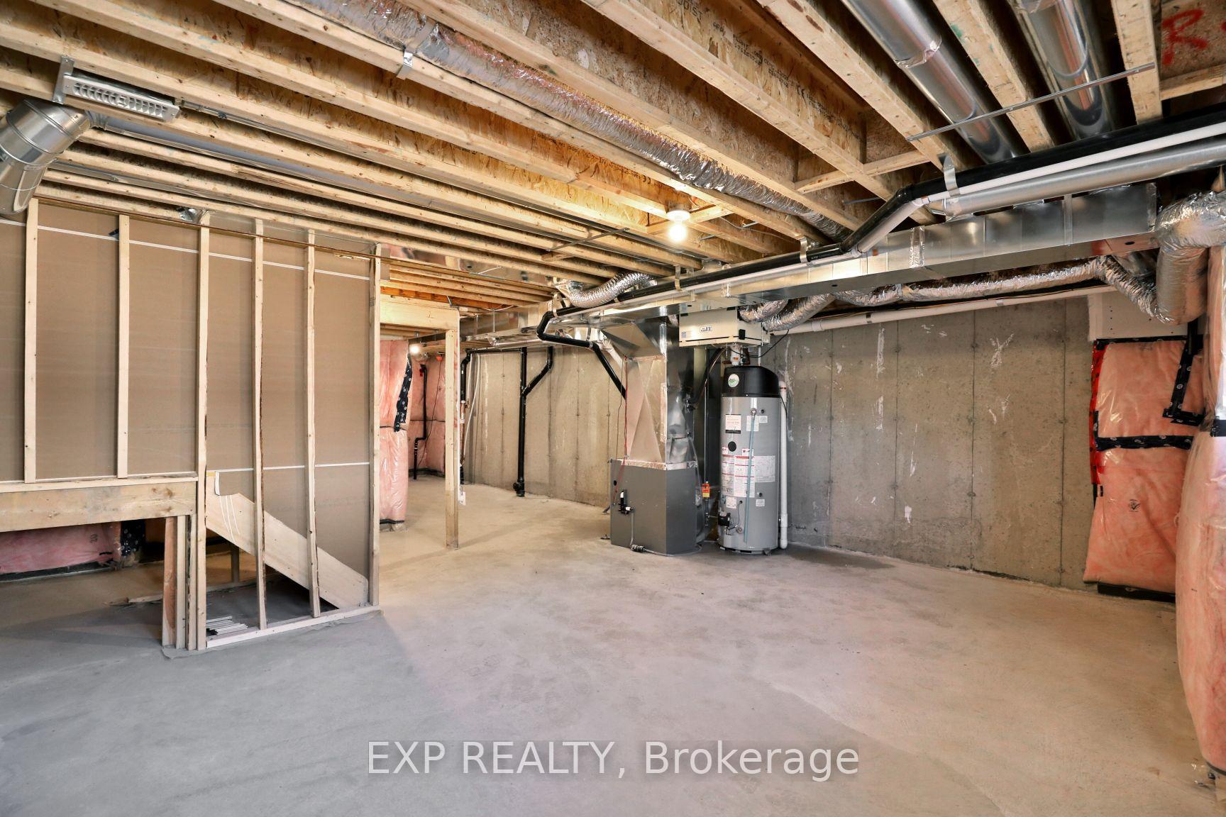 Photo 23 of 7 Pagebrook Crescent, Hamilton, Stoney Creek — HOMEH