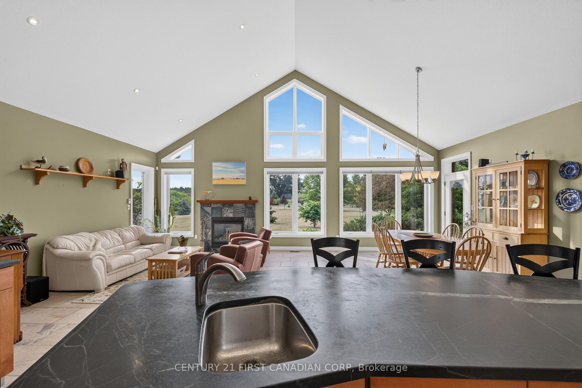 Photo 36 of 10965 River Line, Chatham-Kent — HOMEH