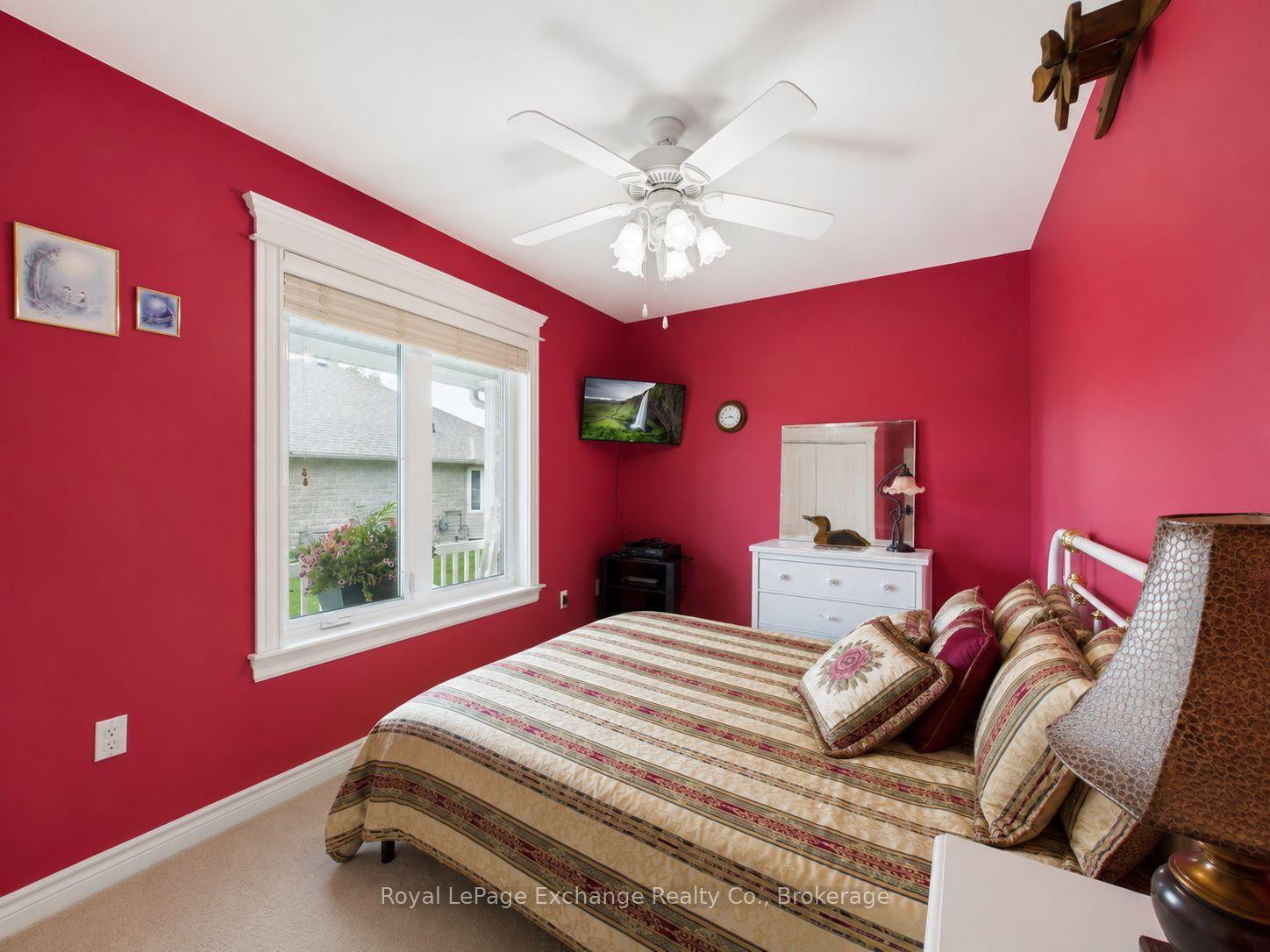 Photo 14 of 651 Pipers Court, Kincardine — HOMEH