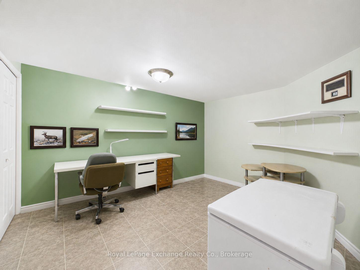 Photo 21 of 651 Pipers Court, Kincardine — HOMEH