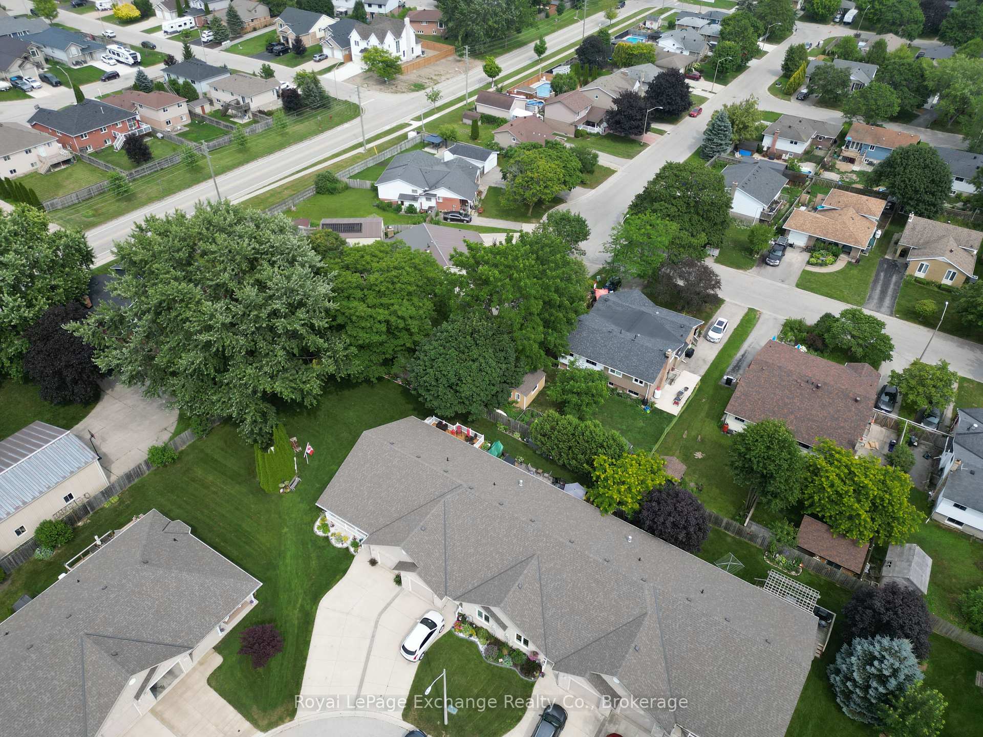 Photo 28 of 651 Pipers Court, Kincardine — HOMEH
