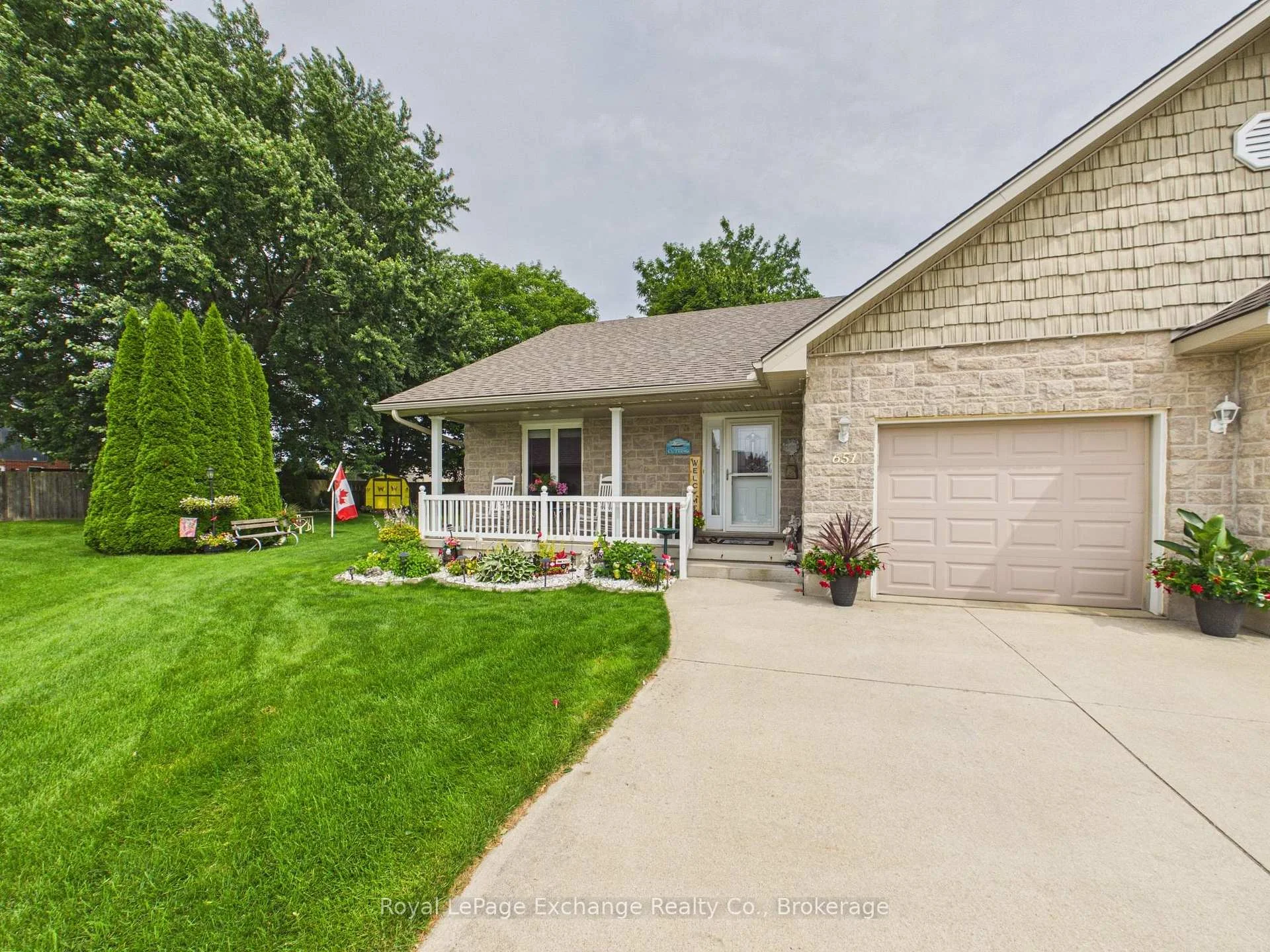 Photo 4 of 651 Pipers Court, Kincardine — HOMEH