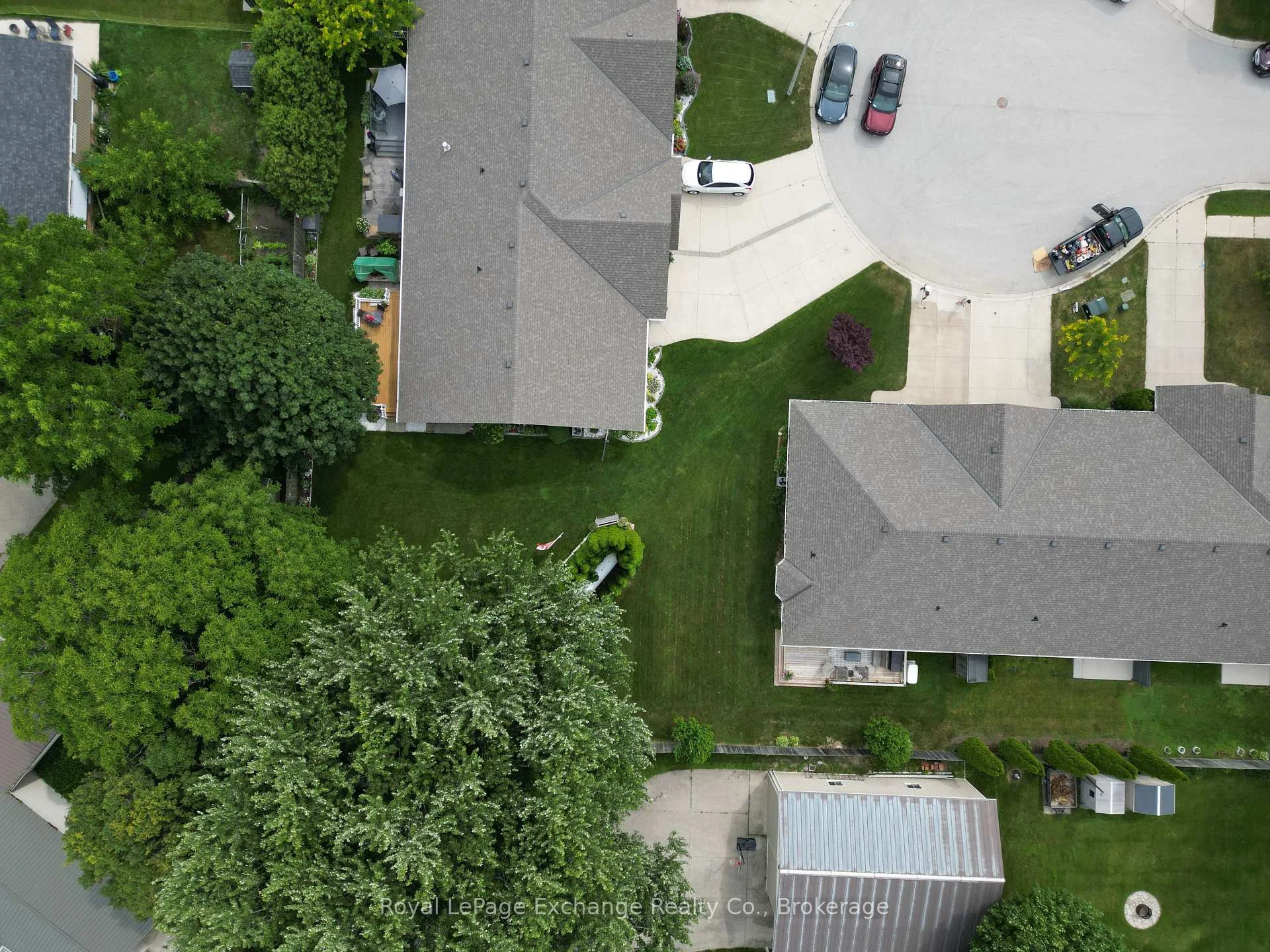 Photo 31 of 651 Pipers Court, Kincardine — HOMEH