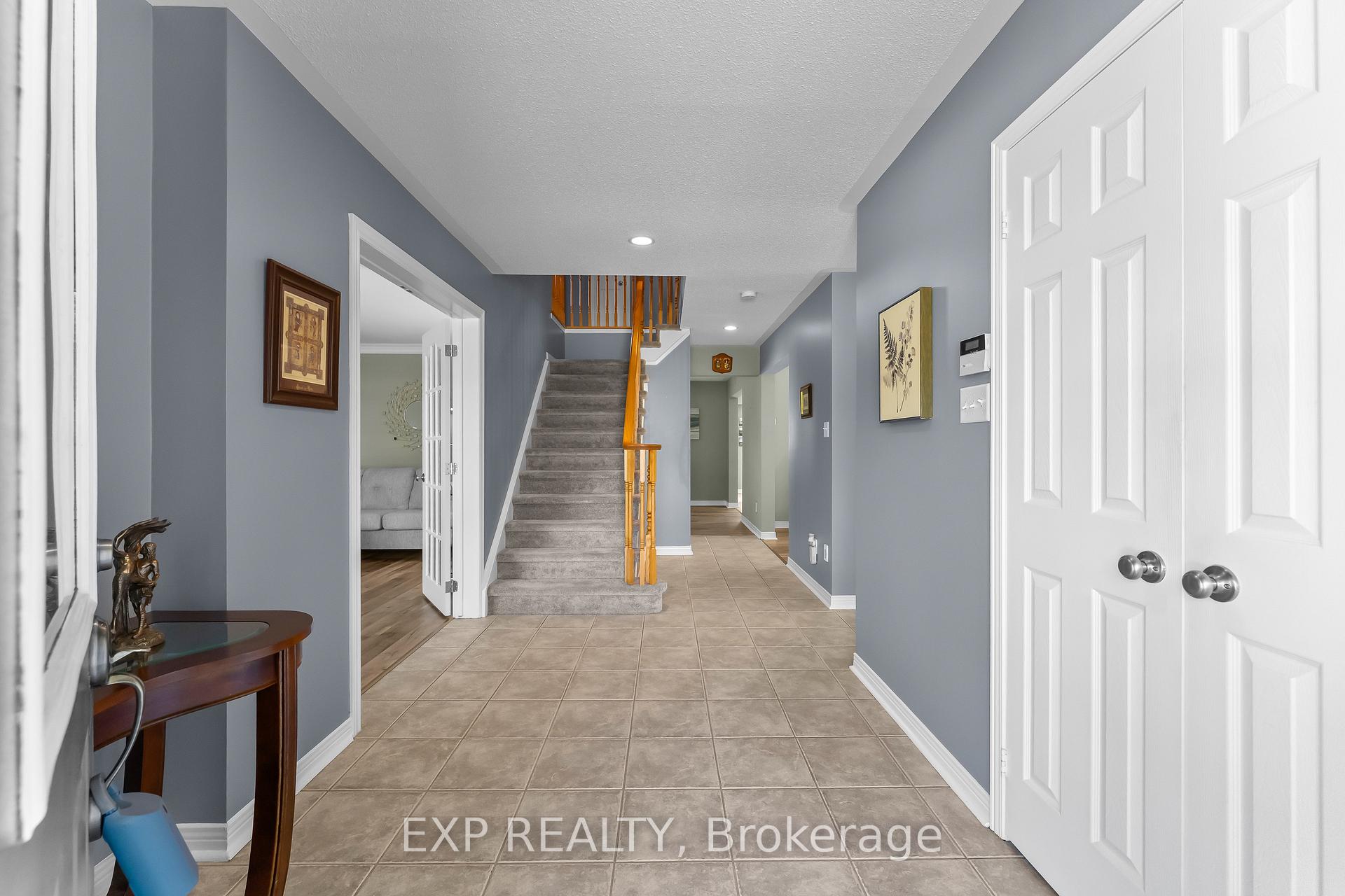 Photo 16 of 57 Goodman Crescent, St. Catharines, Rykert/Vansickle — HOMEH