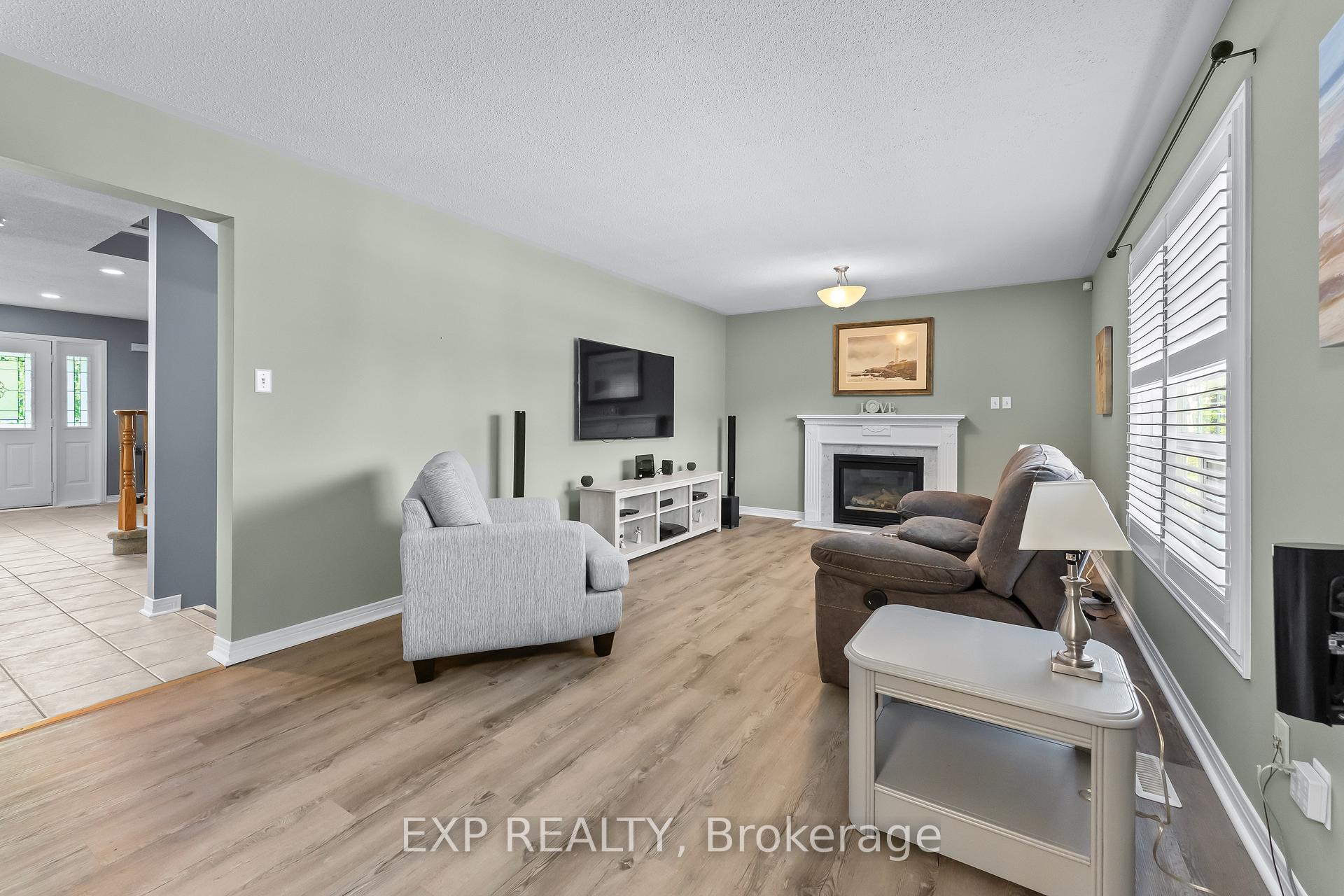 Photo 22 of 57 Goodman Crescent, St. Catharines, Rykert/Vansickle — HOMEH