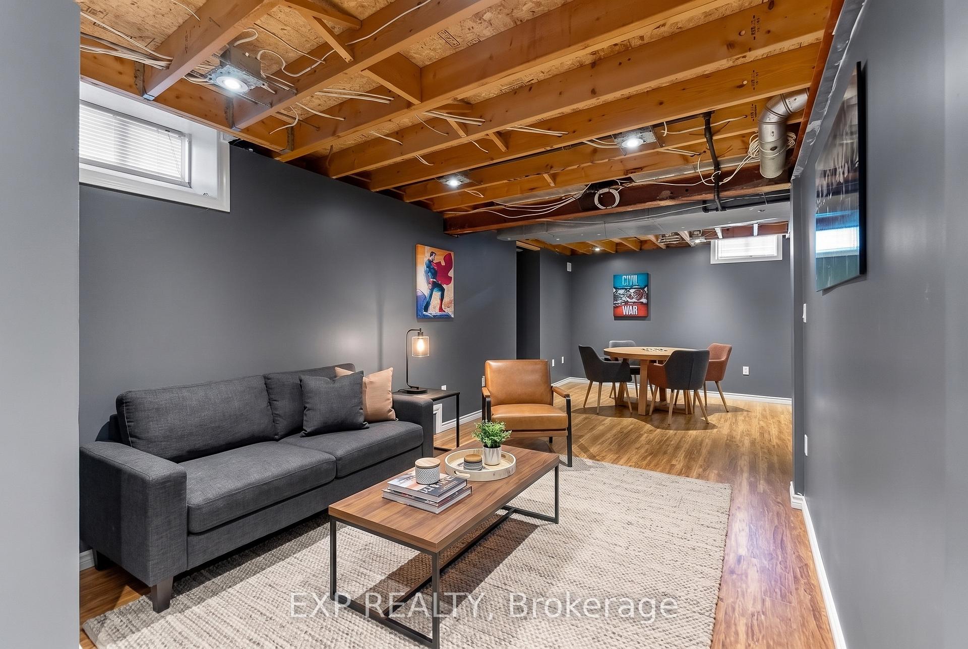 Photo 39 of 57 Goodman Crescent, St. Catharines, Rykert/Vansickle — HOMEH