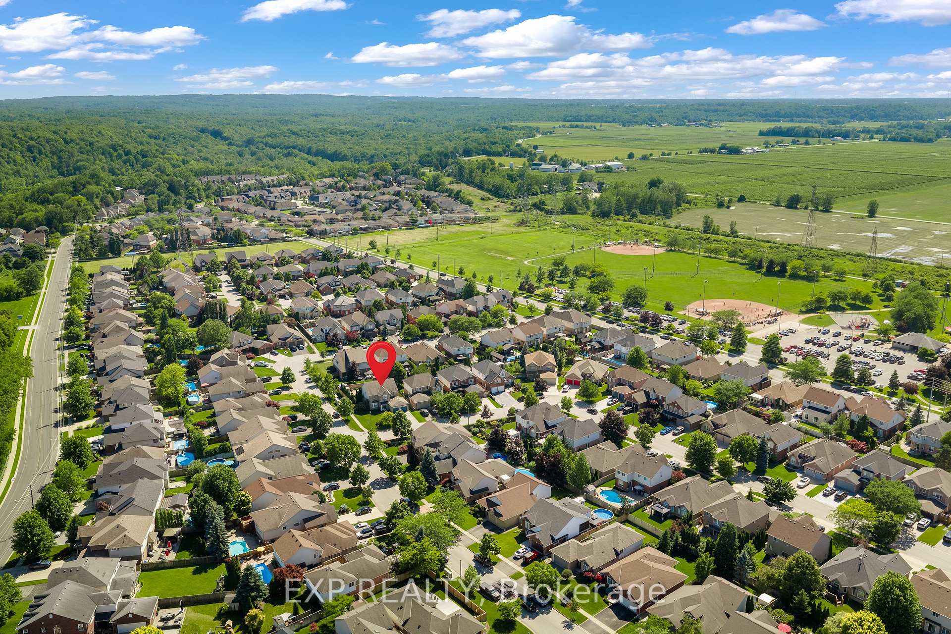 Photo 40 of 57 Goodman Crescent, St. Catharines, Rykert/Vansickle — HOMEH