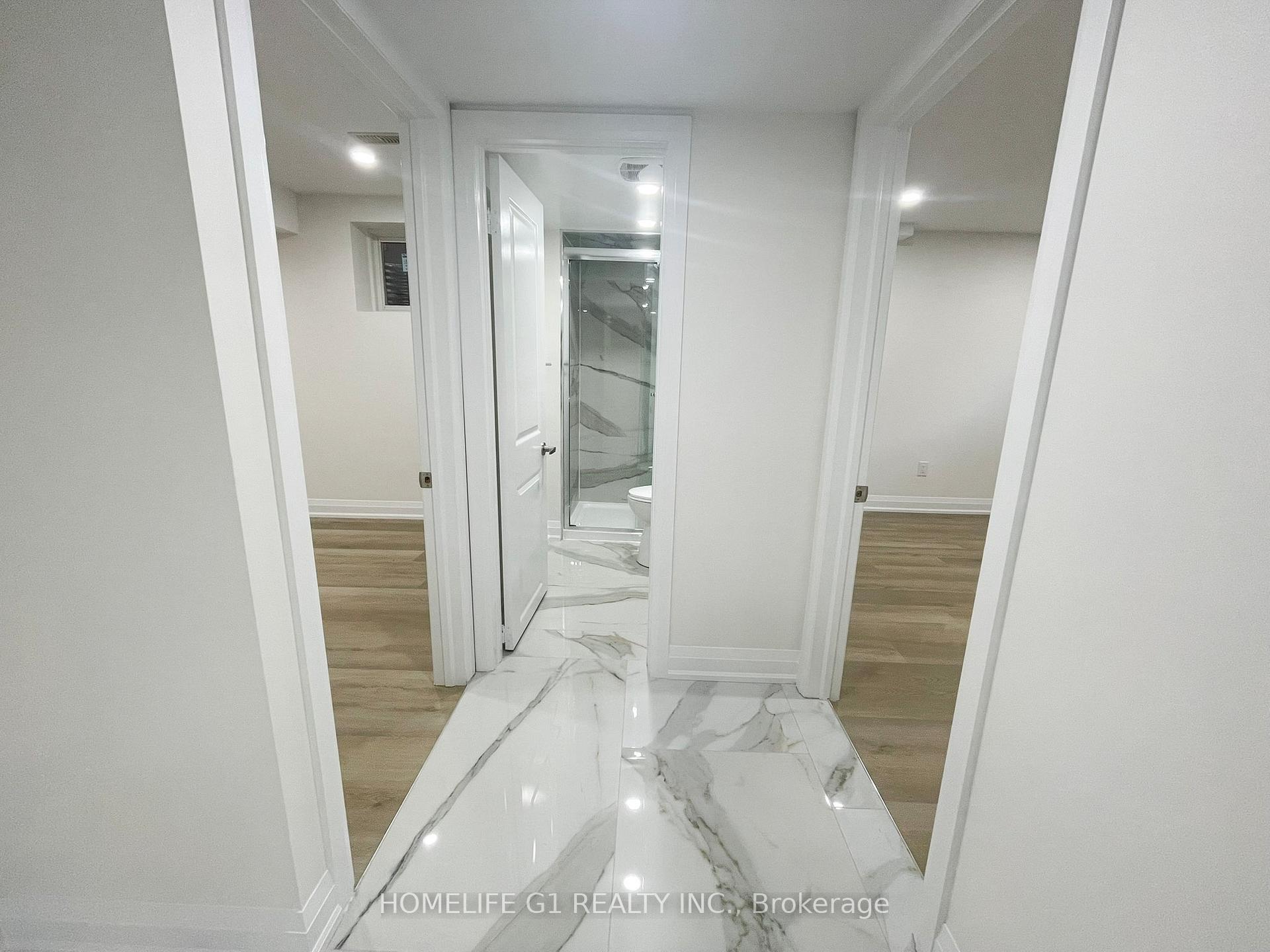 Photo 8 of 65 Lola Crescent, Brampton, Northwest Brampton — HOMEH