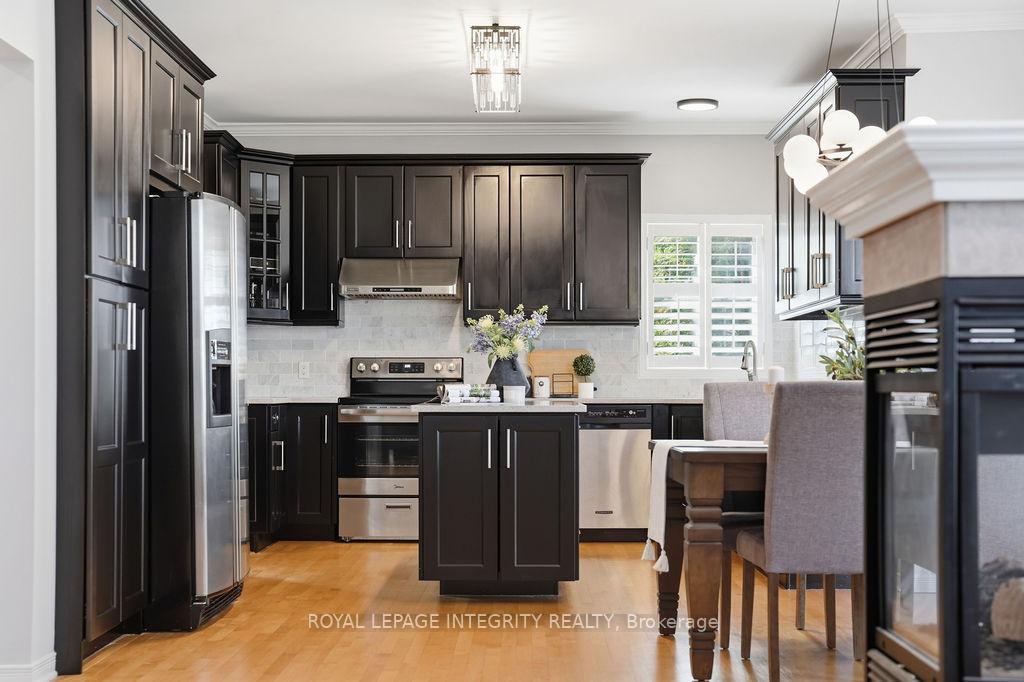 Photo 19 of 185 Insmill Crescent, Ottawa, Kanata - Kanata Lakes/Heritage Hills — HOMEH
