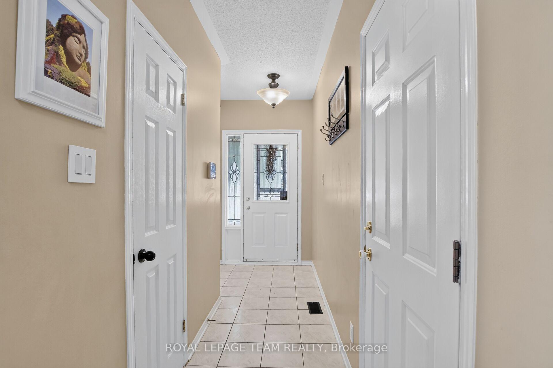 Photo 6 of 2 Wittingham Drive, Ottawa, Barrhaven East — HOMEH