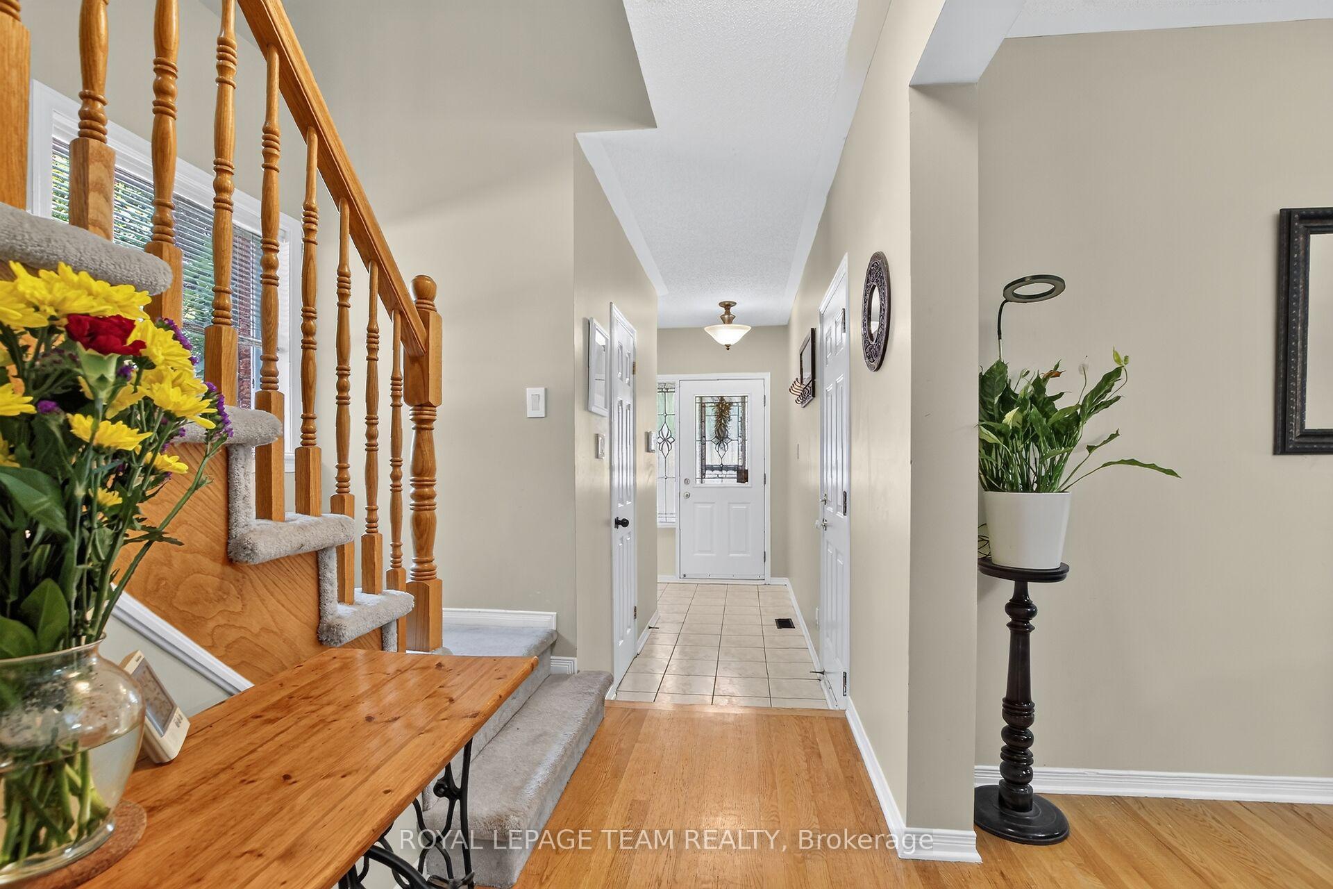 Photo 8 of 2 Wittingham Drive, Ottawa, Barrhaven East — HOMEH
