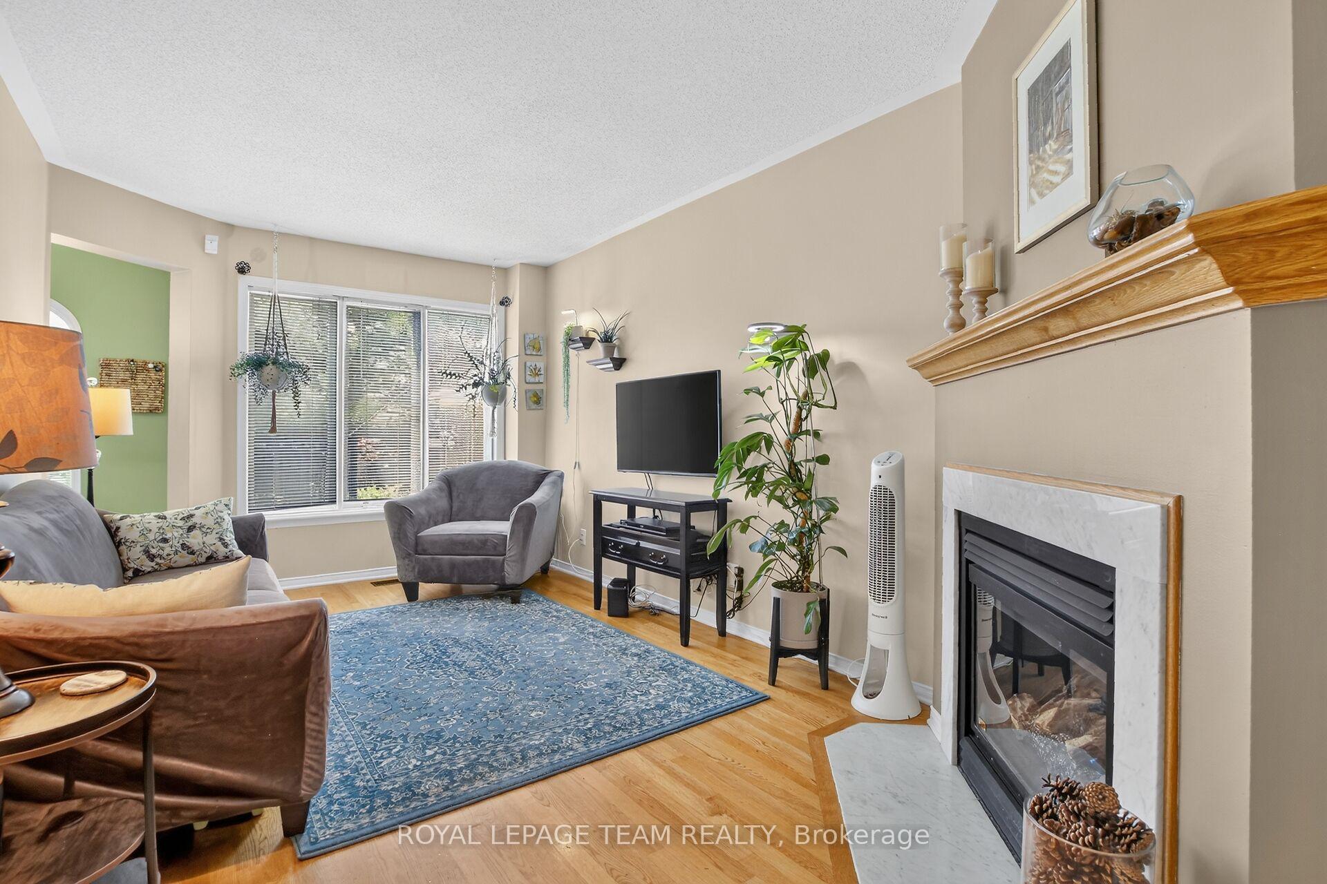 Photo 10 of 2 Wittingham Drive, Ottawa, Barrhaven East — HOMEH