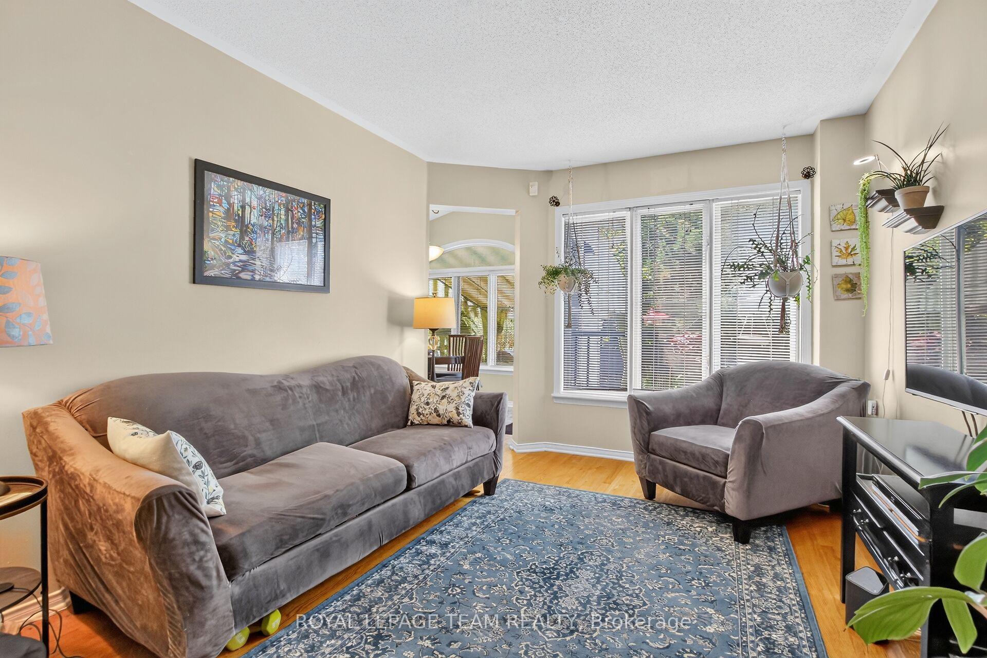 Photo 11 of 2 Wittingham Drive, Ottawa, Barrhaven East — HOMEH