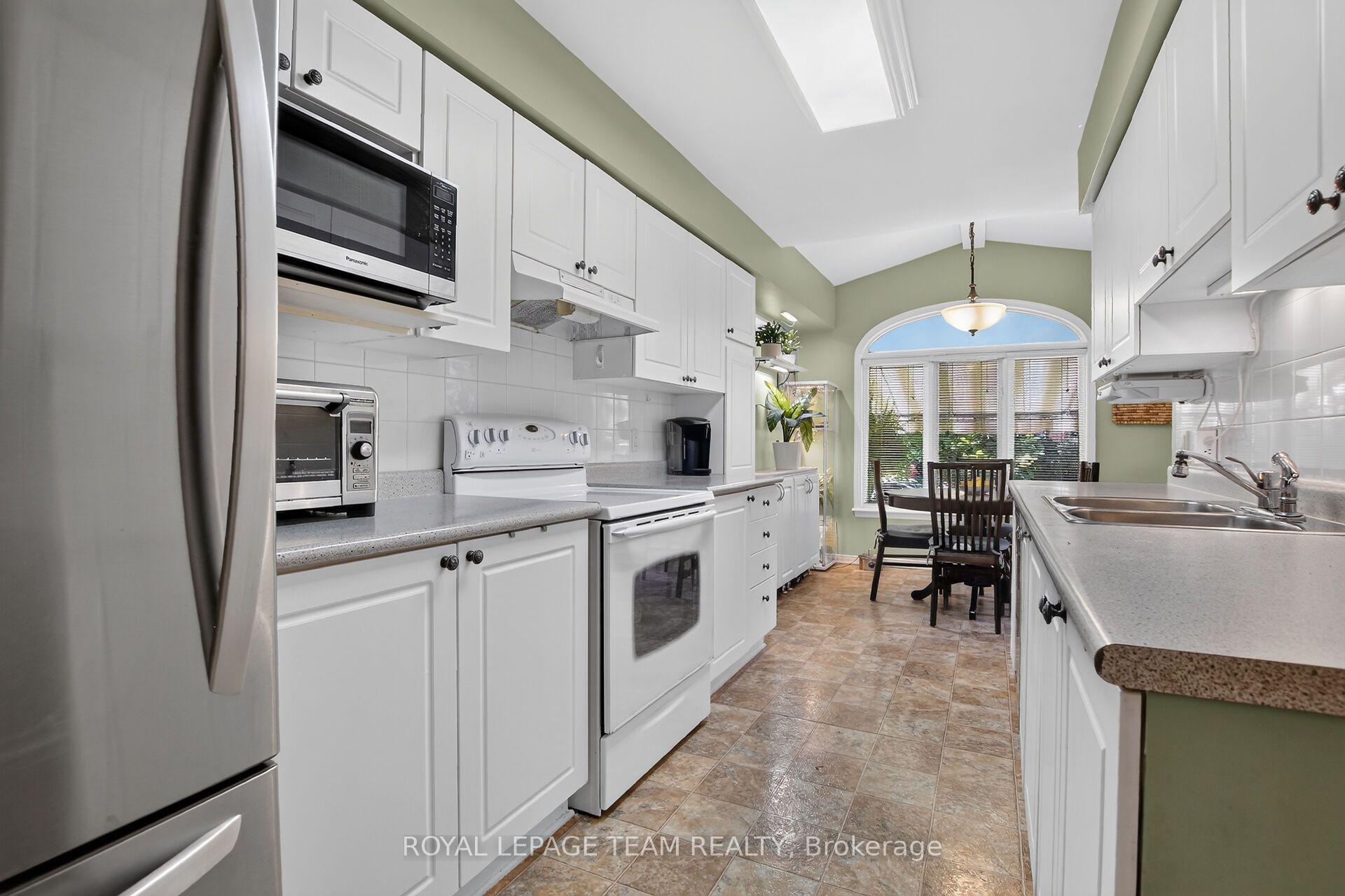 Photo 16 of 2 Wittingham Drive, Ottawa, Barrhaven East — HOMEH
