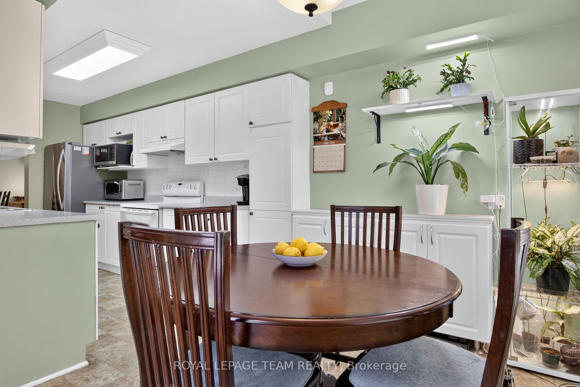 Photo 21 of 2 Wittingham Drive, Ottawa, Barrhaven East — HOMEH