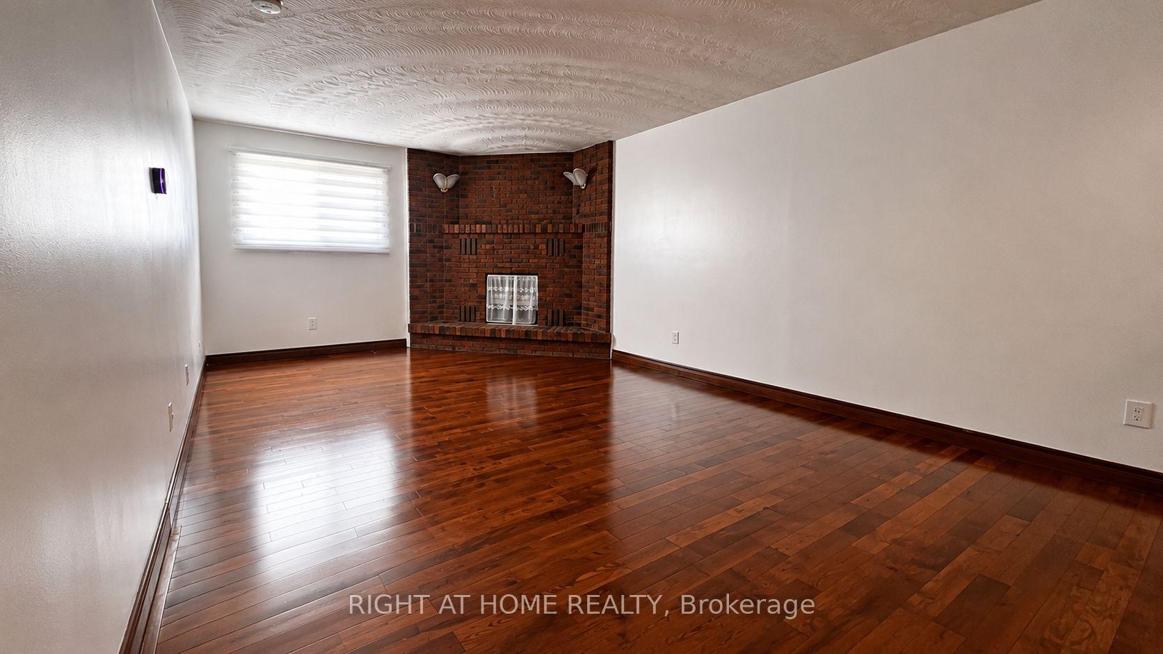 Photo 8 of Unit UPPER, 39 Lisgar Court, Hamilton, Lisgar — HOMEH