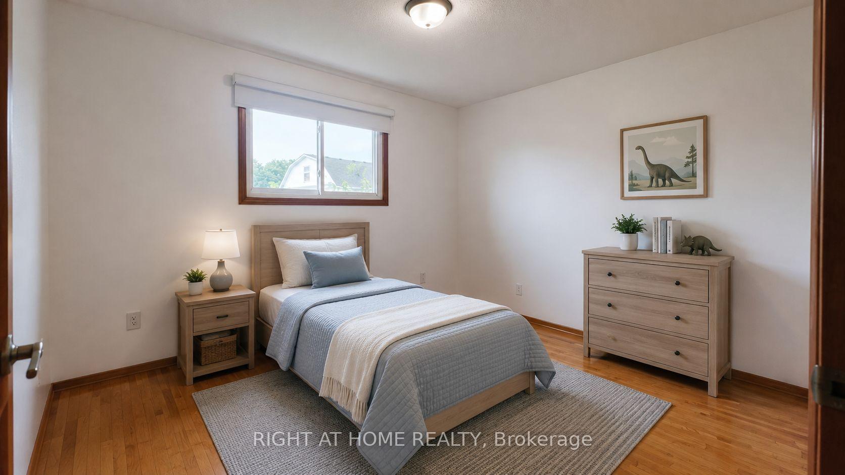 Photo 13 of Unit UPPER, 39 Lisgar Court, Hamilton, Lisgar — HOMEH