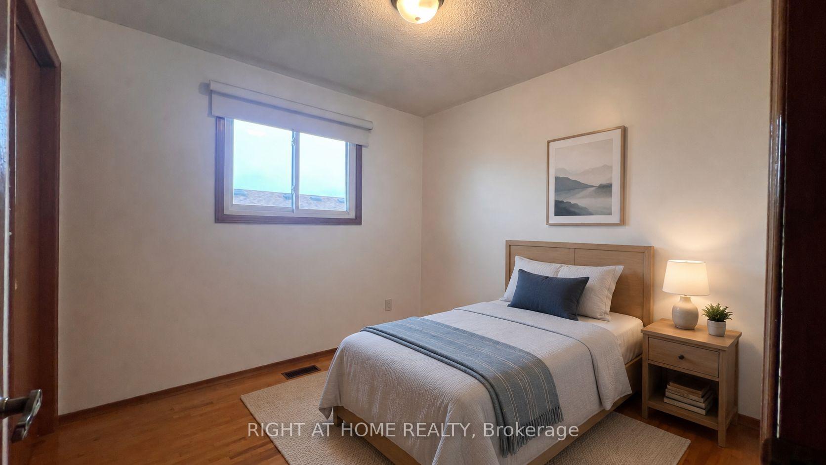 Photo 15 of Unit UPPER, 39 Lisgar Court, Hamilton, Lisgar — HOMEH