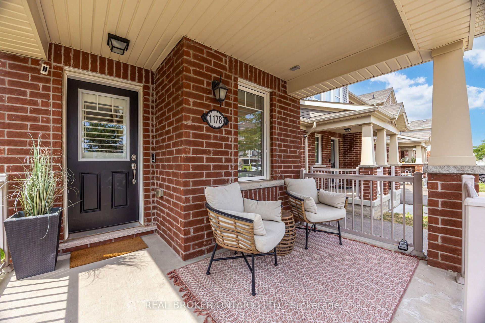 Photo 2 of 1178 Duignan Crescent, Milton, Ford — HOMEH