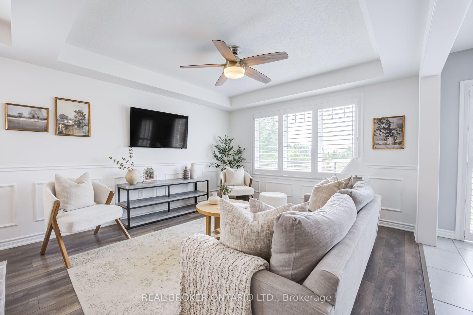 Photo 9 of 1178 Duignan Crescent, Milton, Ford — HOMEH